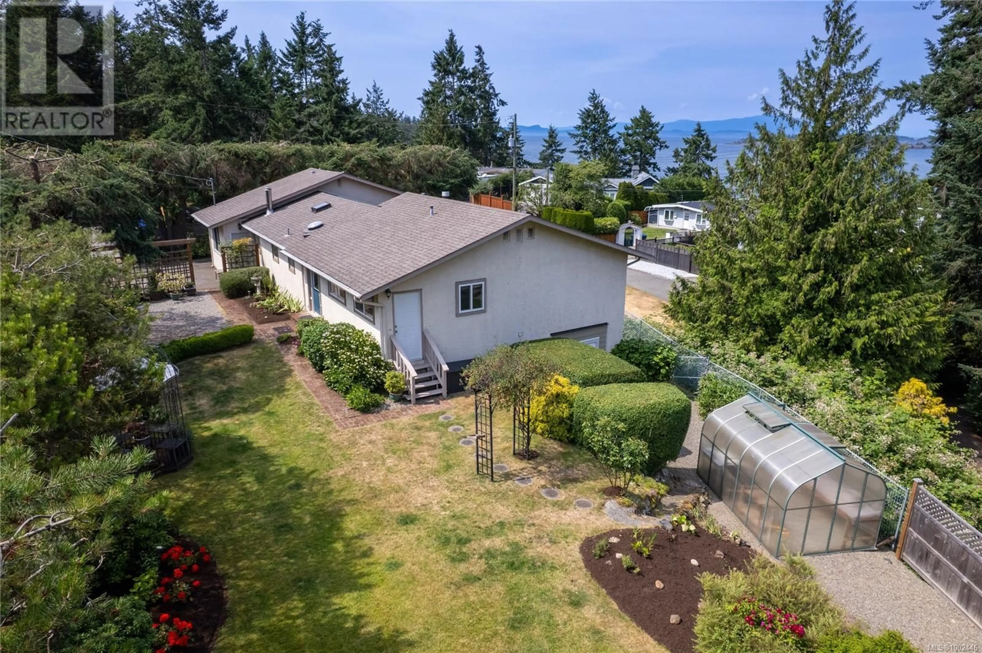 A pic from outside/outdoor area/front of a property/back of a property/a pic from drone, water/lake/river/ocean view for 3022 PARK PLACE, Nanoose Bay British Columbia V9P9J3