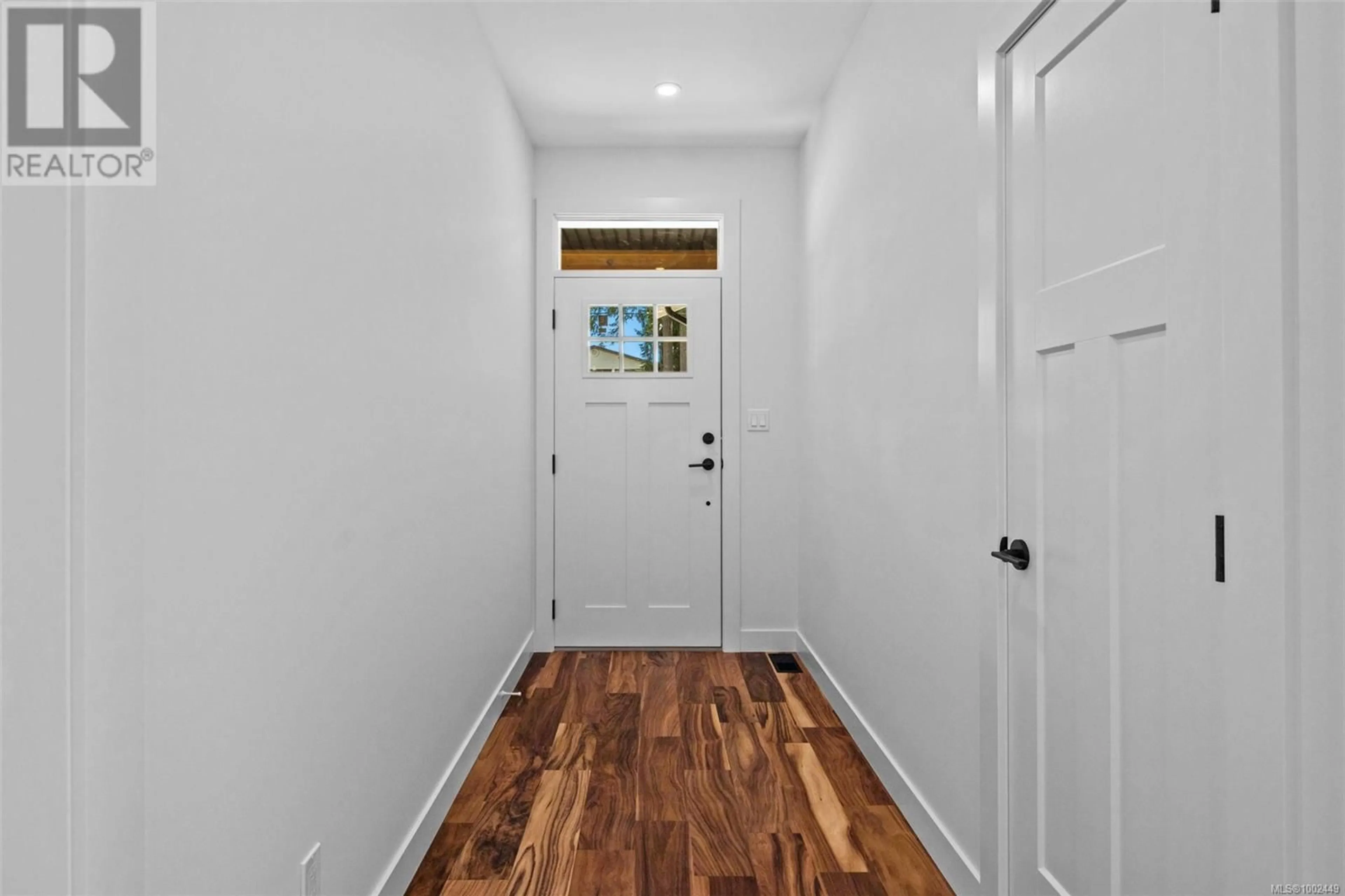 Indoor entryway for 3612 PRINCESS AVENUE, Cobble Hill British Columbia V8H0A4