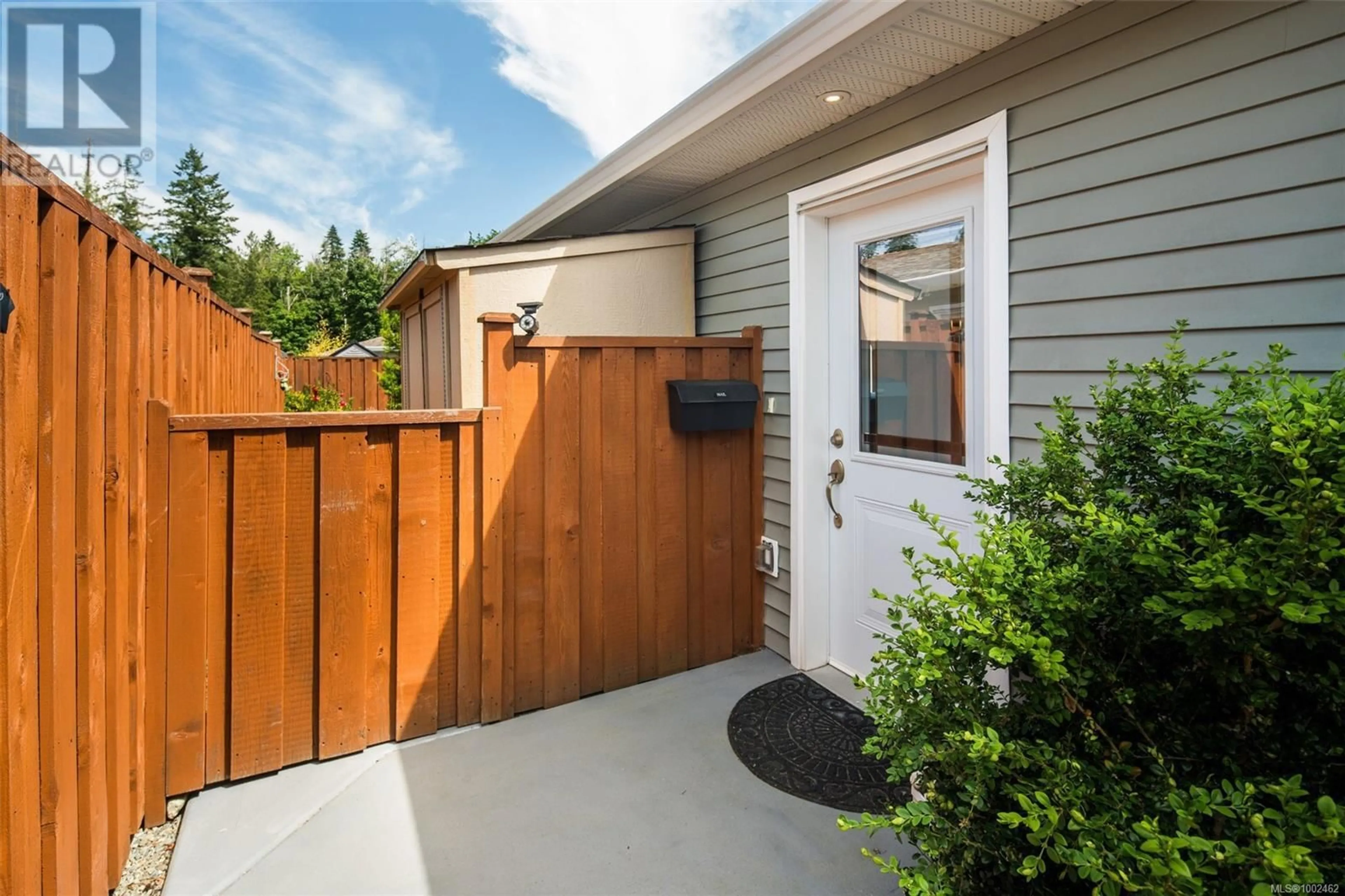 Patio, street for 54 - 7586 TETAYUT ROAD, Central Saanich British Columbia V8M0B4