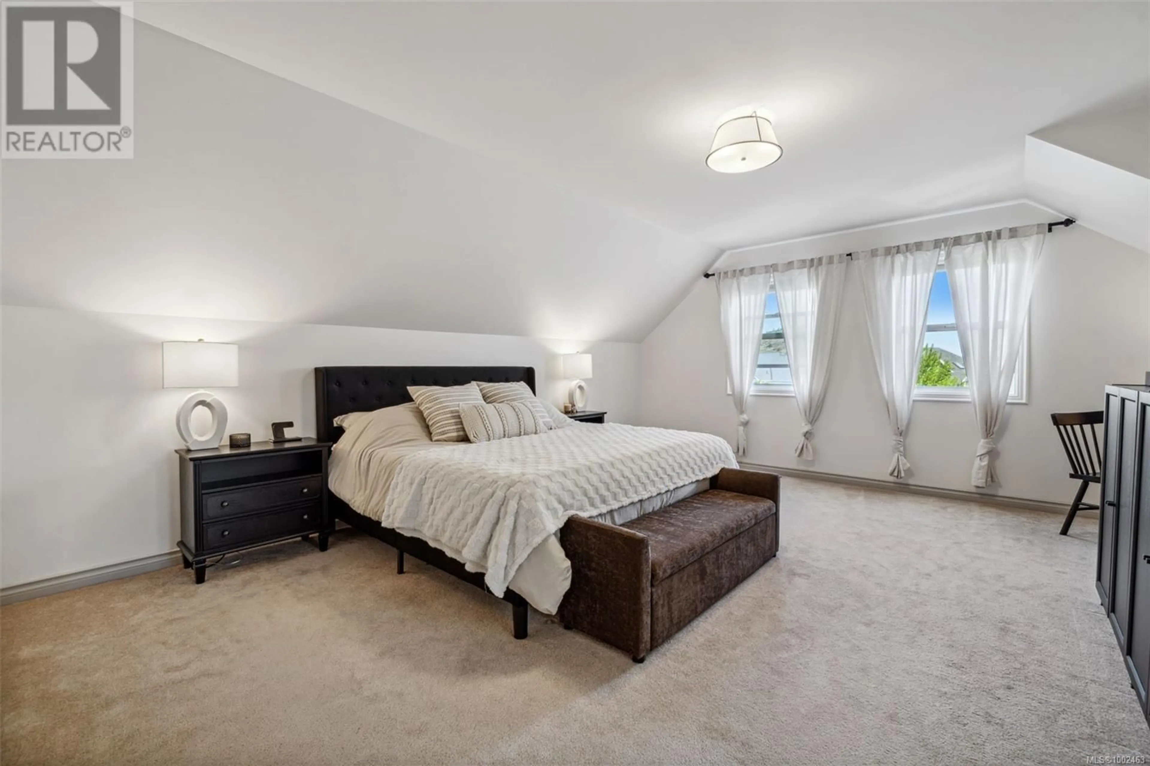 Bedroom with bed, carpet floor for 1260 ROCKHAMPTON CLOSE, Langford British Columbia V9B6X4