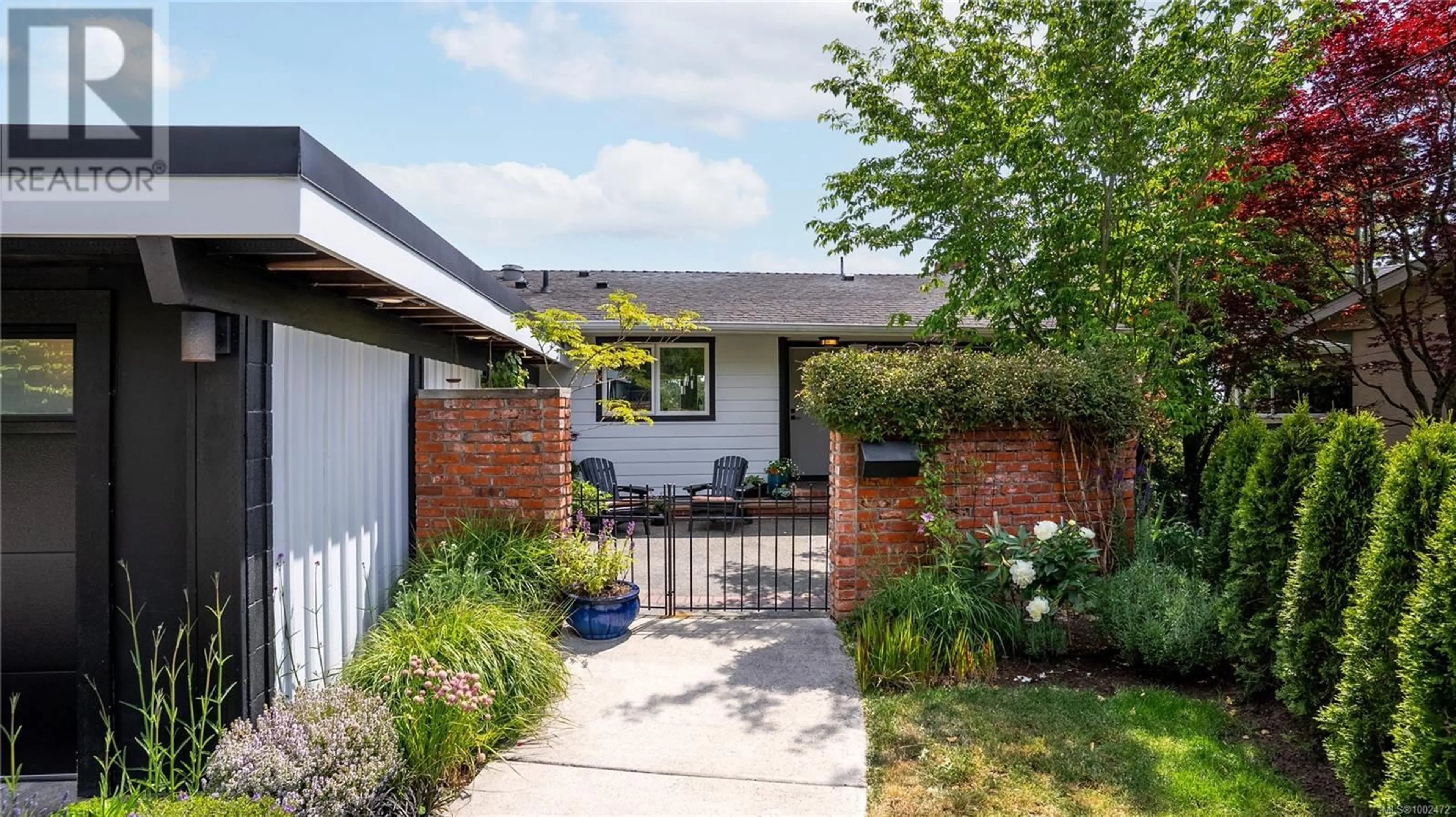 Home with brick exterior material, street for 3319 FIRCREST PLACE, Saanich British Columbia V8P4B4