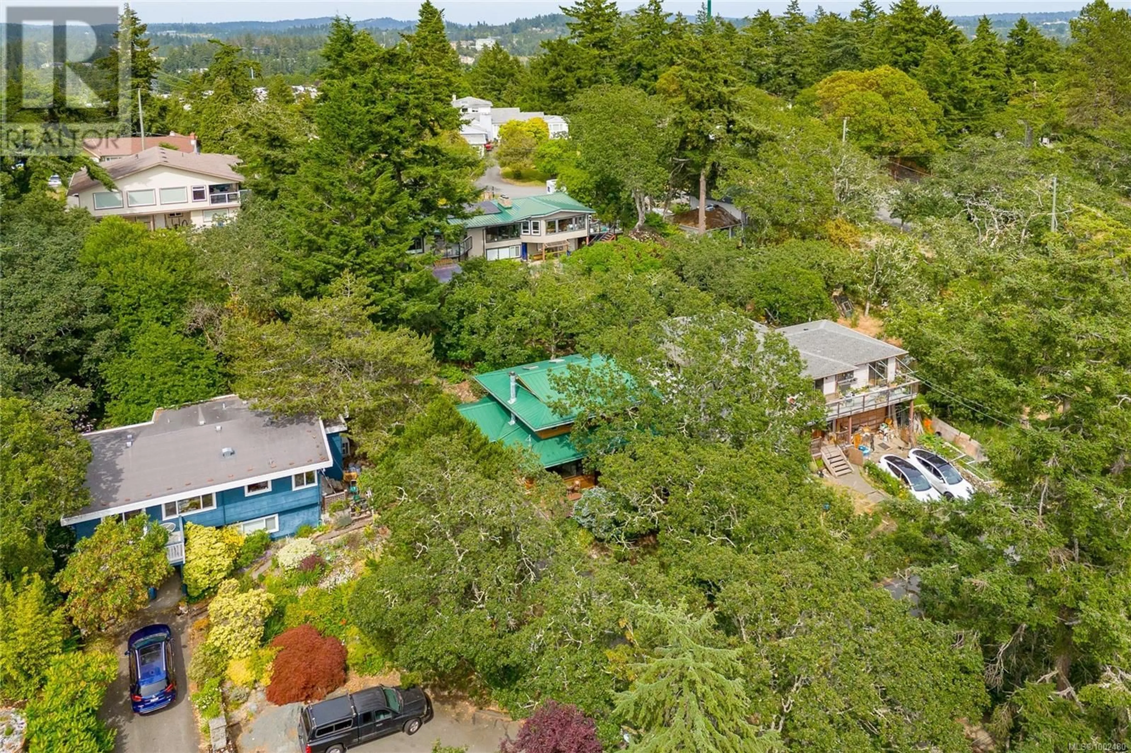 A pic from outside/outdoor area/front of a property/back of a property/a pic from drone, forest/trees view for 536 PRINCE ROBERT LANE, View Royal British Columbia V9B1C6