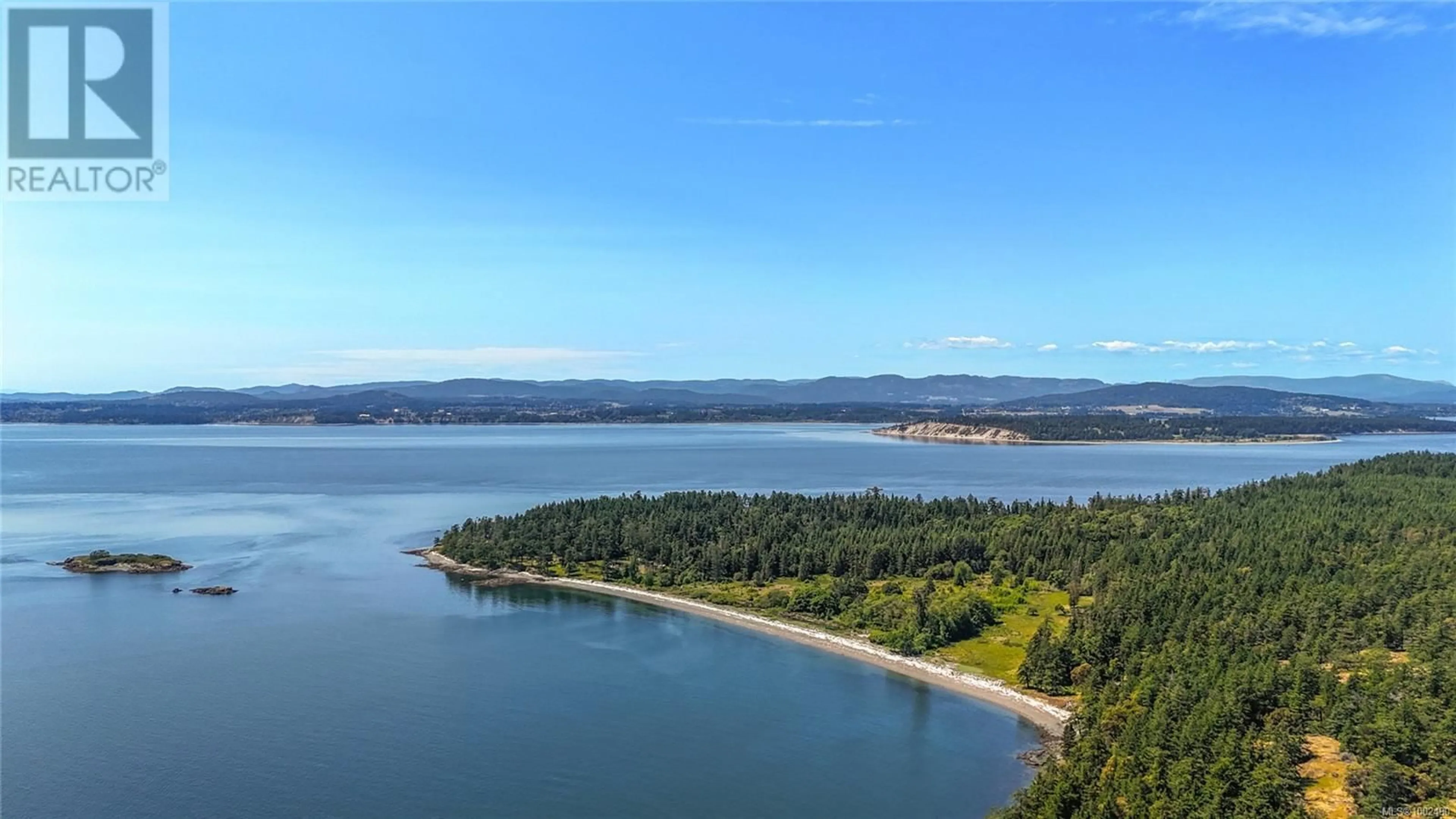 A pic from outside/outdoor area/front of a property/back of a property/a pic from drone, water/lake/river/ocean view for 730 TREETOPS SPUR, Sidney Island British Columbia V8M1W3