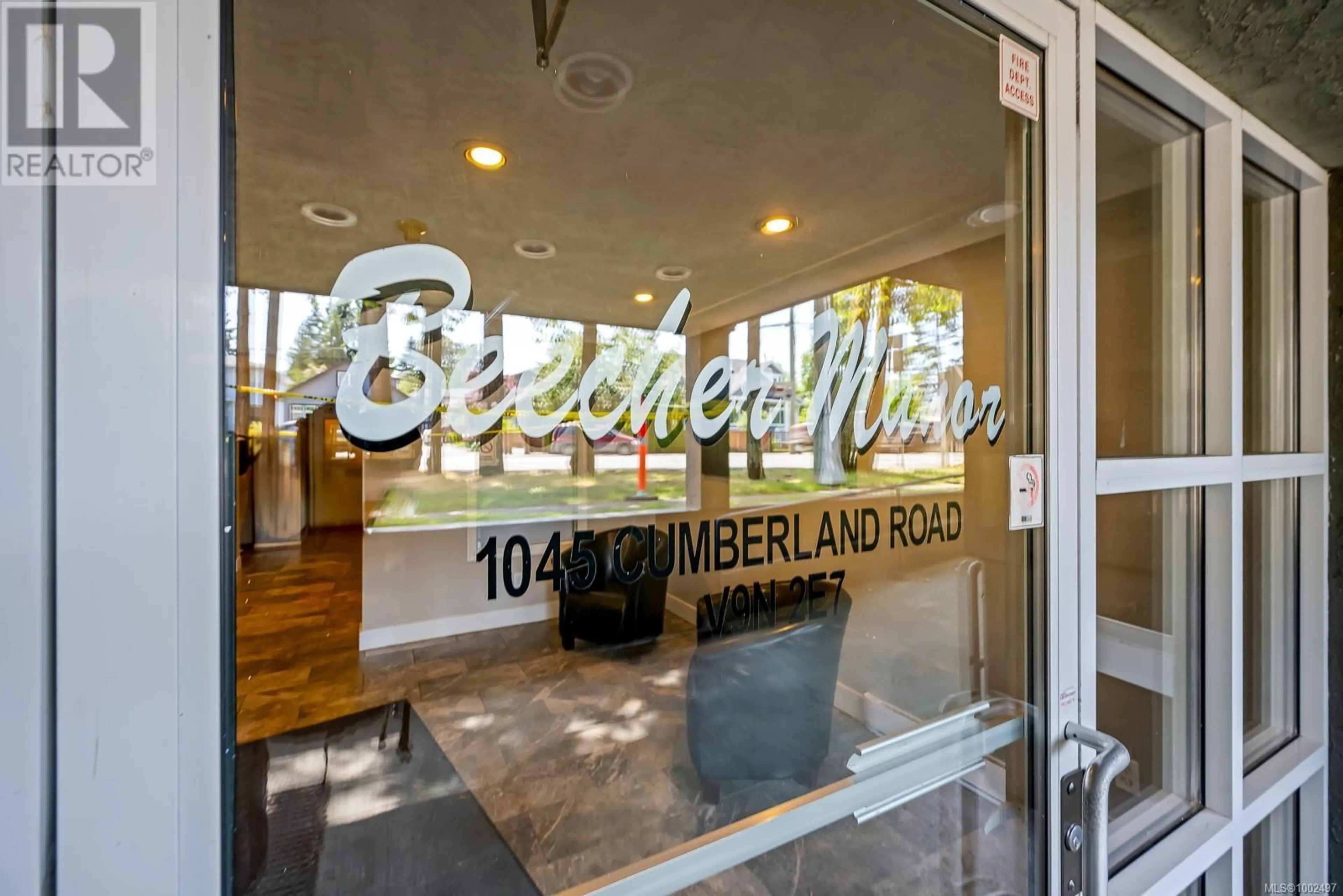 Lobby for 103 - 1045 CUMBERLAND ROAD, Courtenay British Columbia V9N2E7