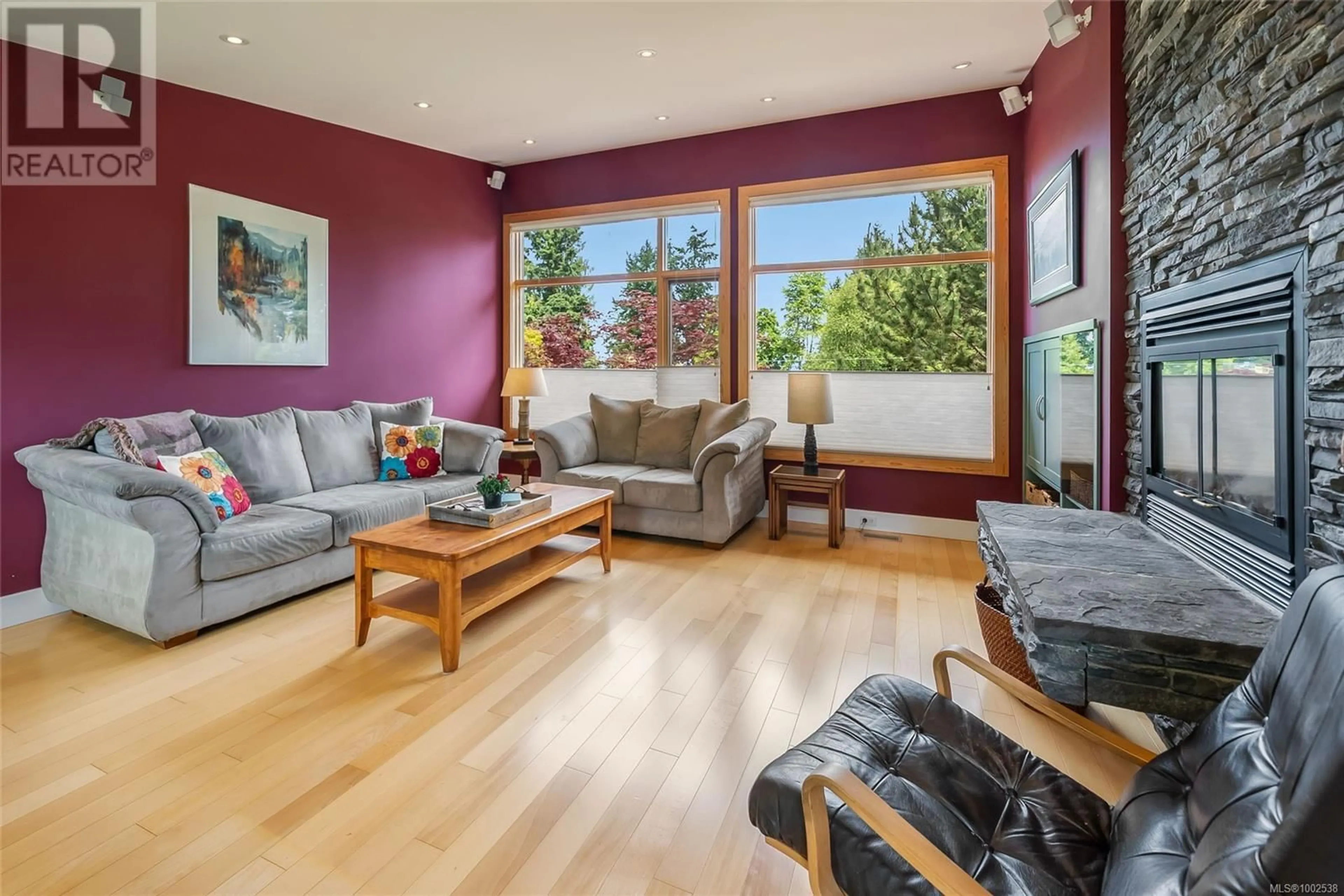 Living room with furniture, wood/laminate floor for 1545 MADRONA DRIVE, Nanoose Bay British Columbia V9P9C9