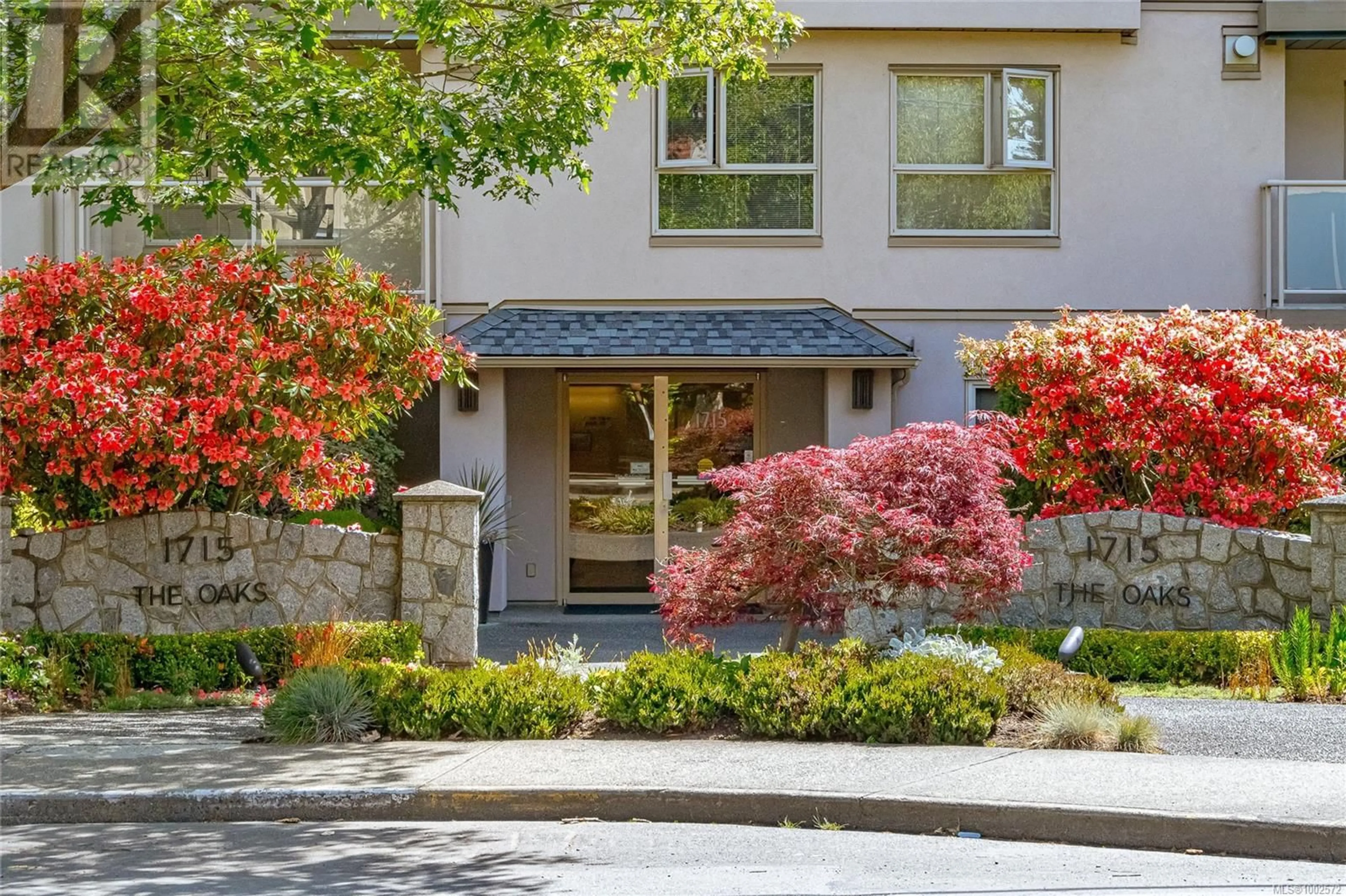 Unknown for 405 - 1715 RICHMOND AVENUE, Victoria British Columbia V8P4P9