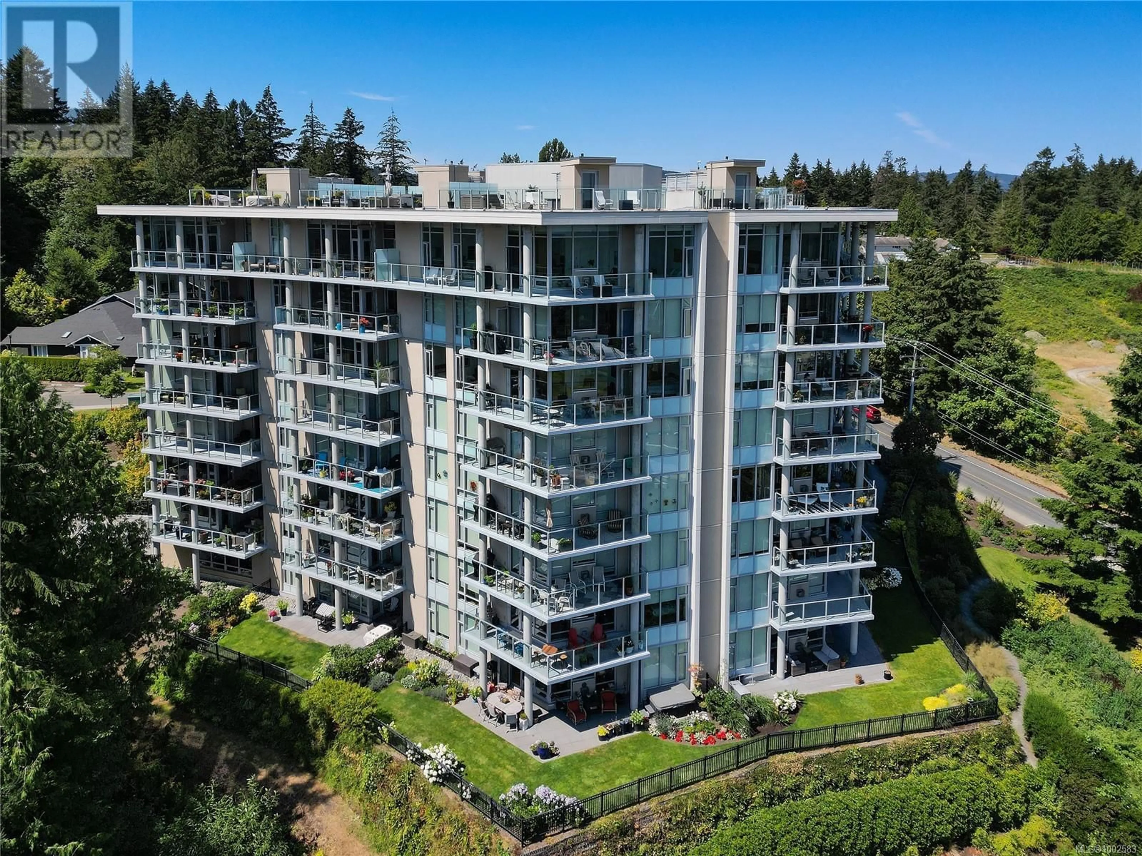 A pic from outside/outdoor area/front of a property/back of a property/a pic from drone, unknown for 403 - 5388 HILL RISE TERRACE, Saanich British Columbia V8Y3K3