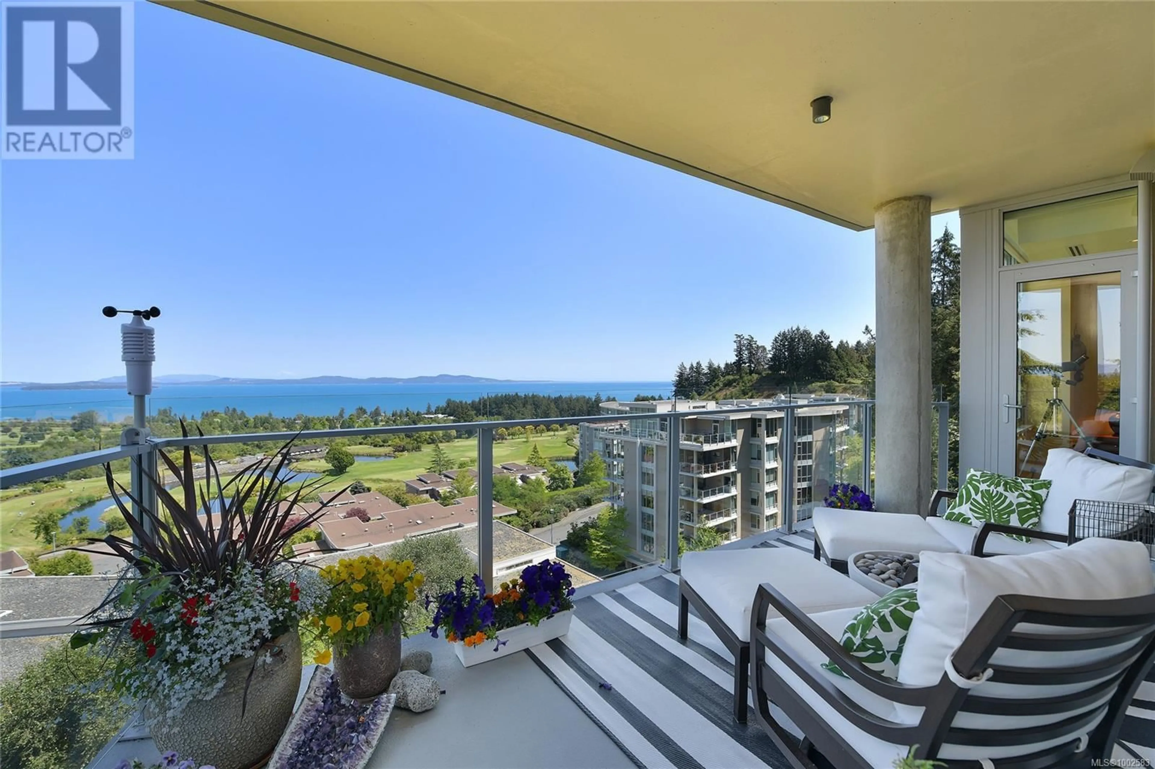 Unknown for 403 - 5388 HILL RISE TERRACE, Saanich British Columbia V8Y3K3
