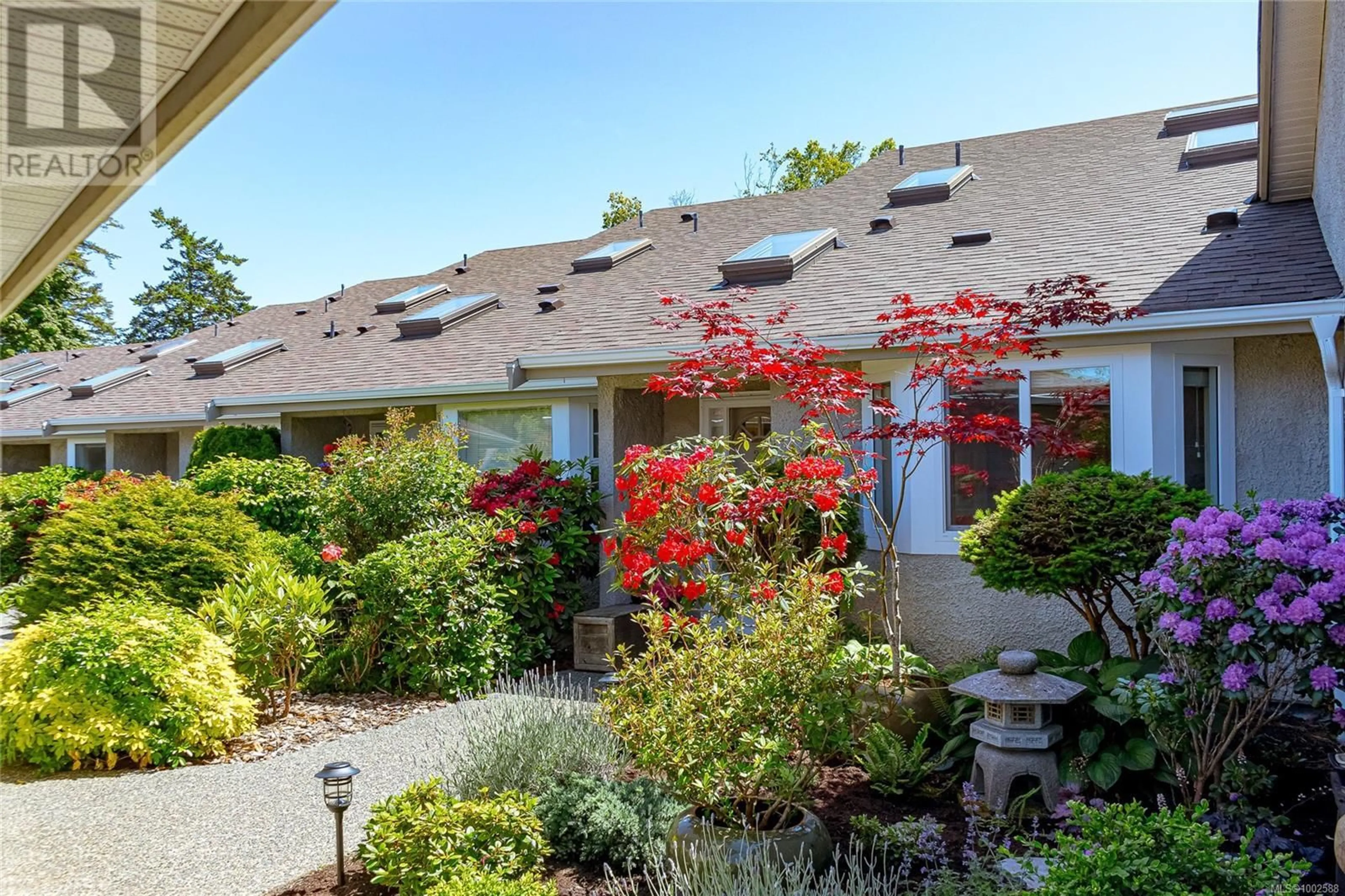 Patio, street for 34 - 2600 FERGUSON ROAD, Central Saanich British Columbia V0S1M0