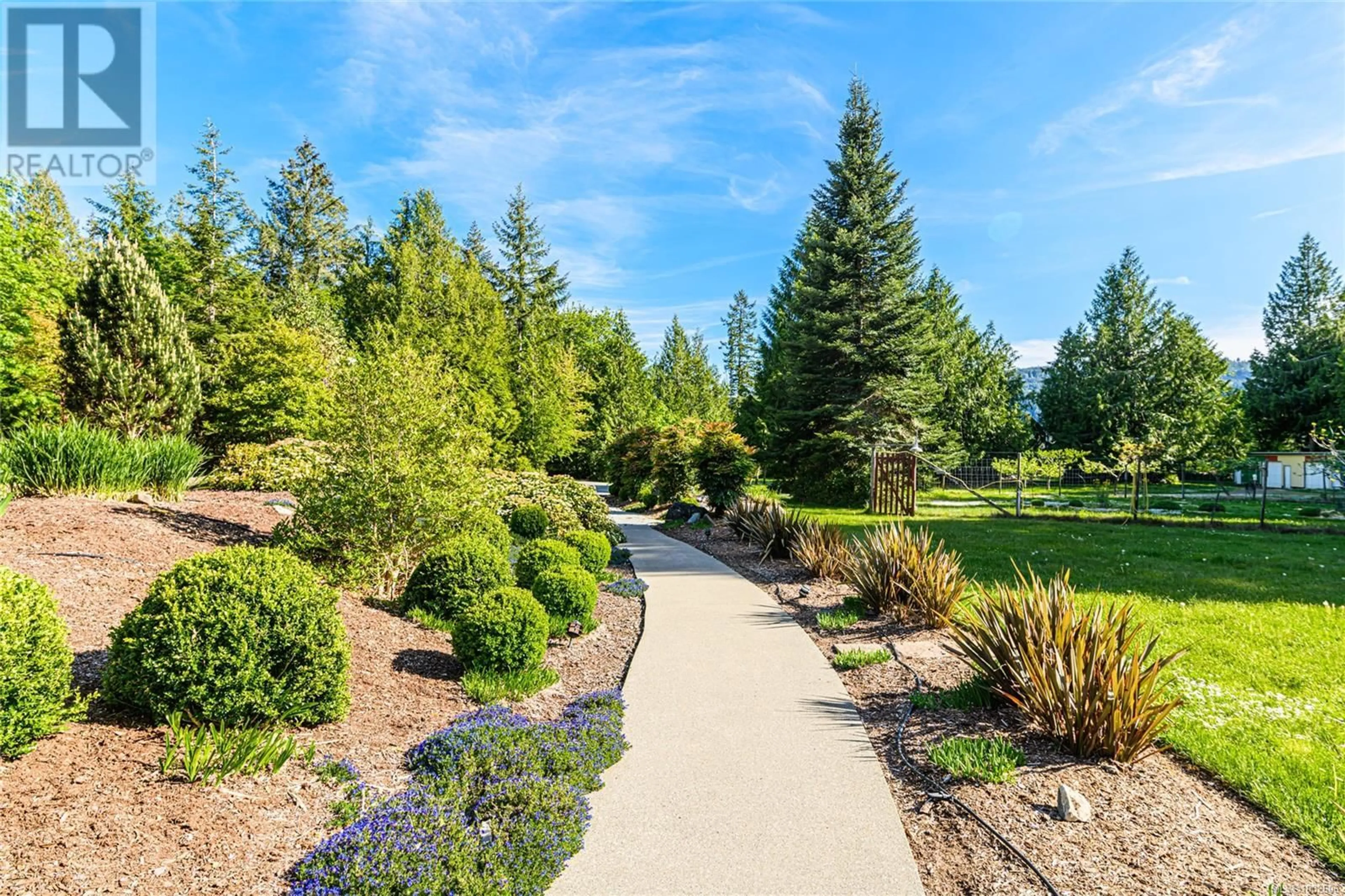 Patio, forest/trees view for 210 NORTON ROAD, Salt Spring British Columbia V8K1C7