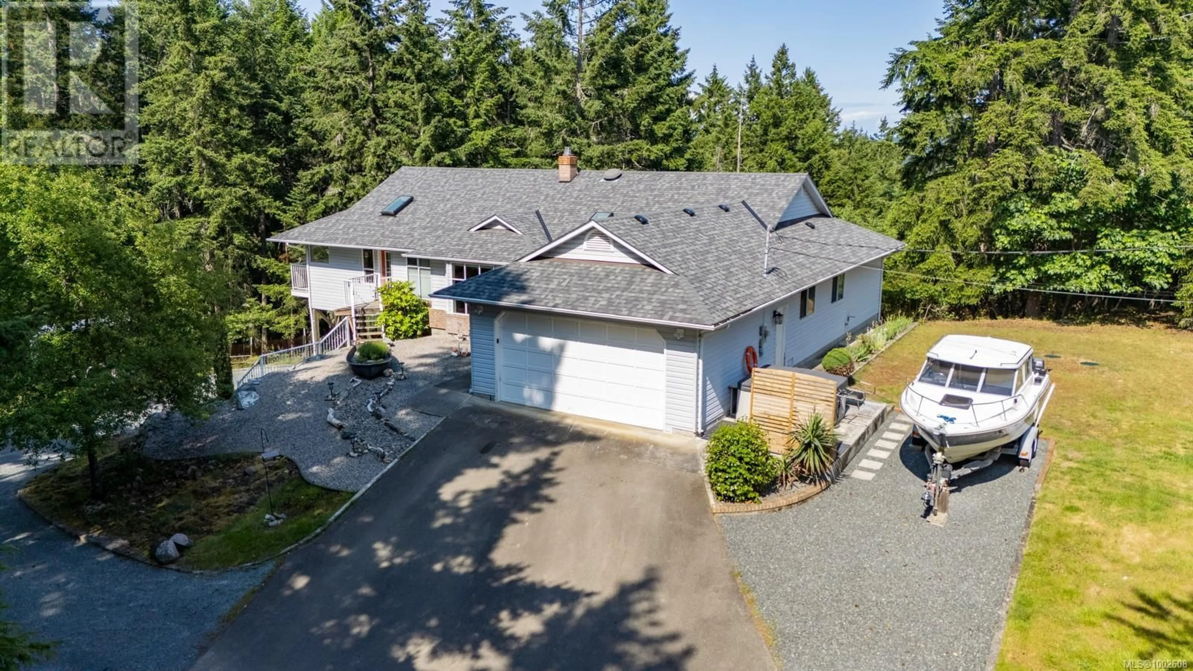 A pic from outside/outdoor area/front of a property/back of a property/a pic from drone, street for 1935 MORELLO ROAD, Nanoose Bay British Columbia V9P9B1