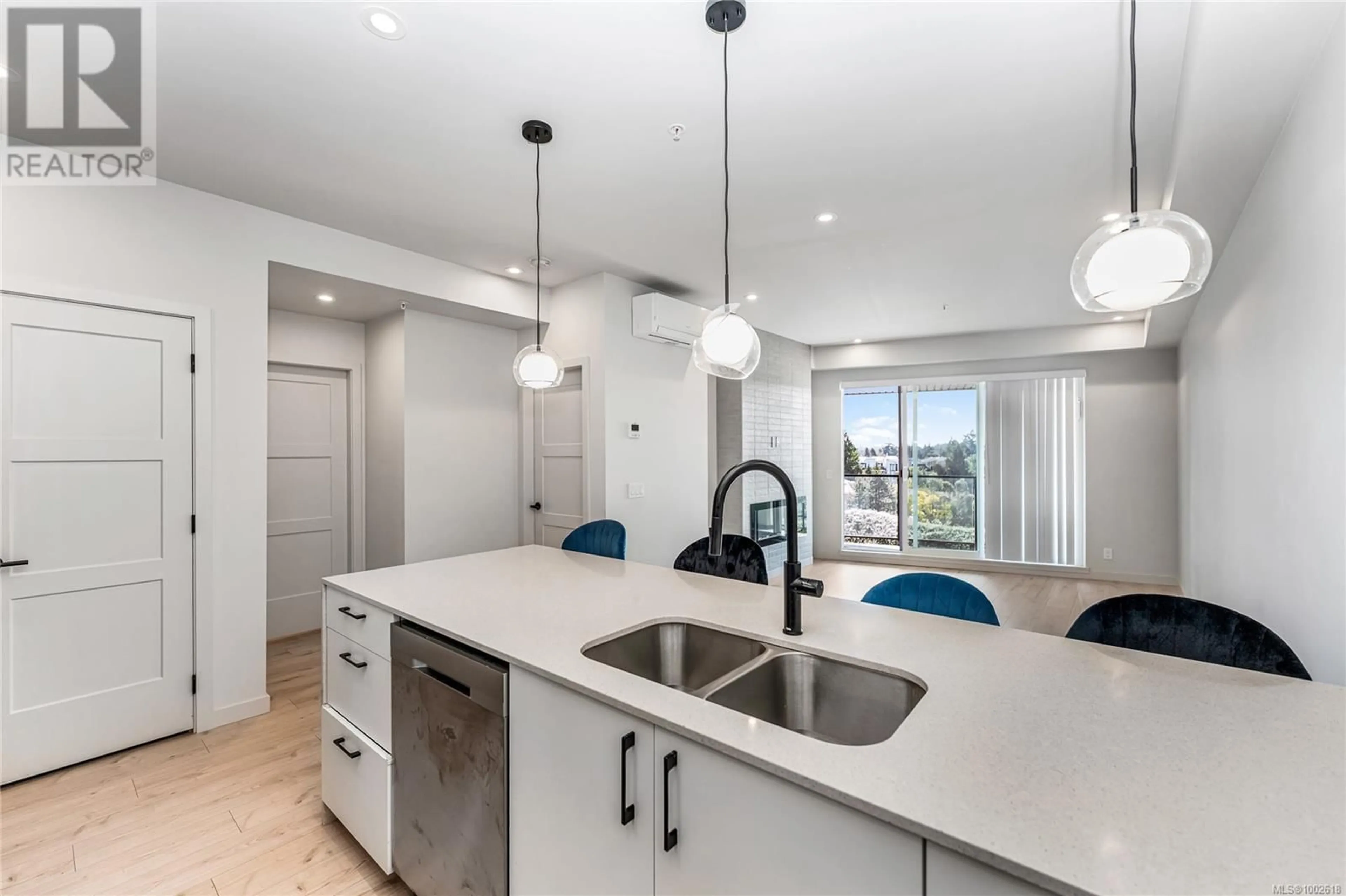 Open concept kitchen, unknown for 409 - 947 WHIRLAWAY CRESCENT, Langford British Columbia V9B6W6