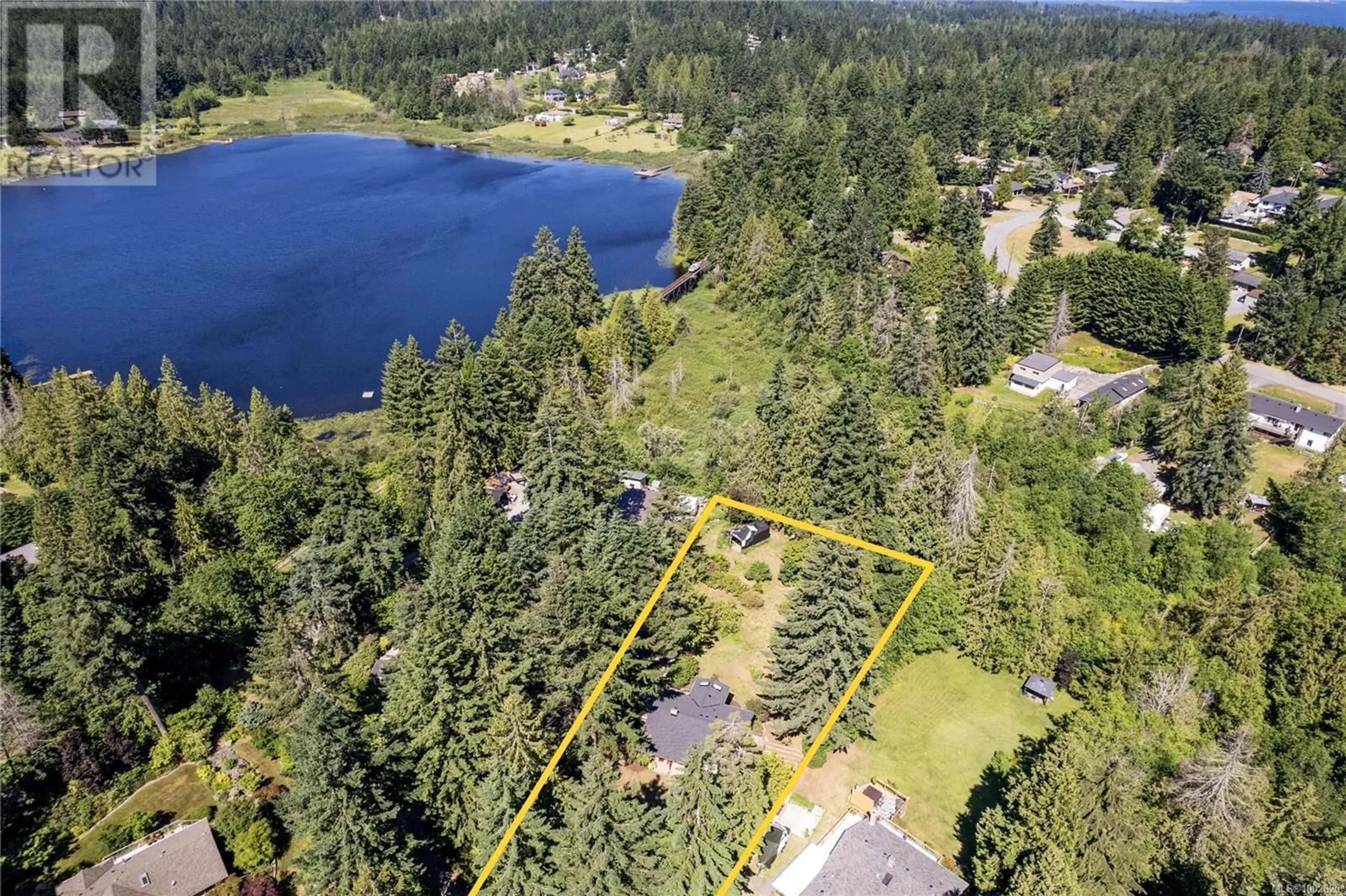 A pic from outside/outdoor area/front of a property/back of a property/a pic from drone, water/lake/river/ocean view for 6650 GREEN ACRES WAY, Nanaimo British Columbia V9T5R9