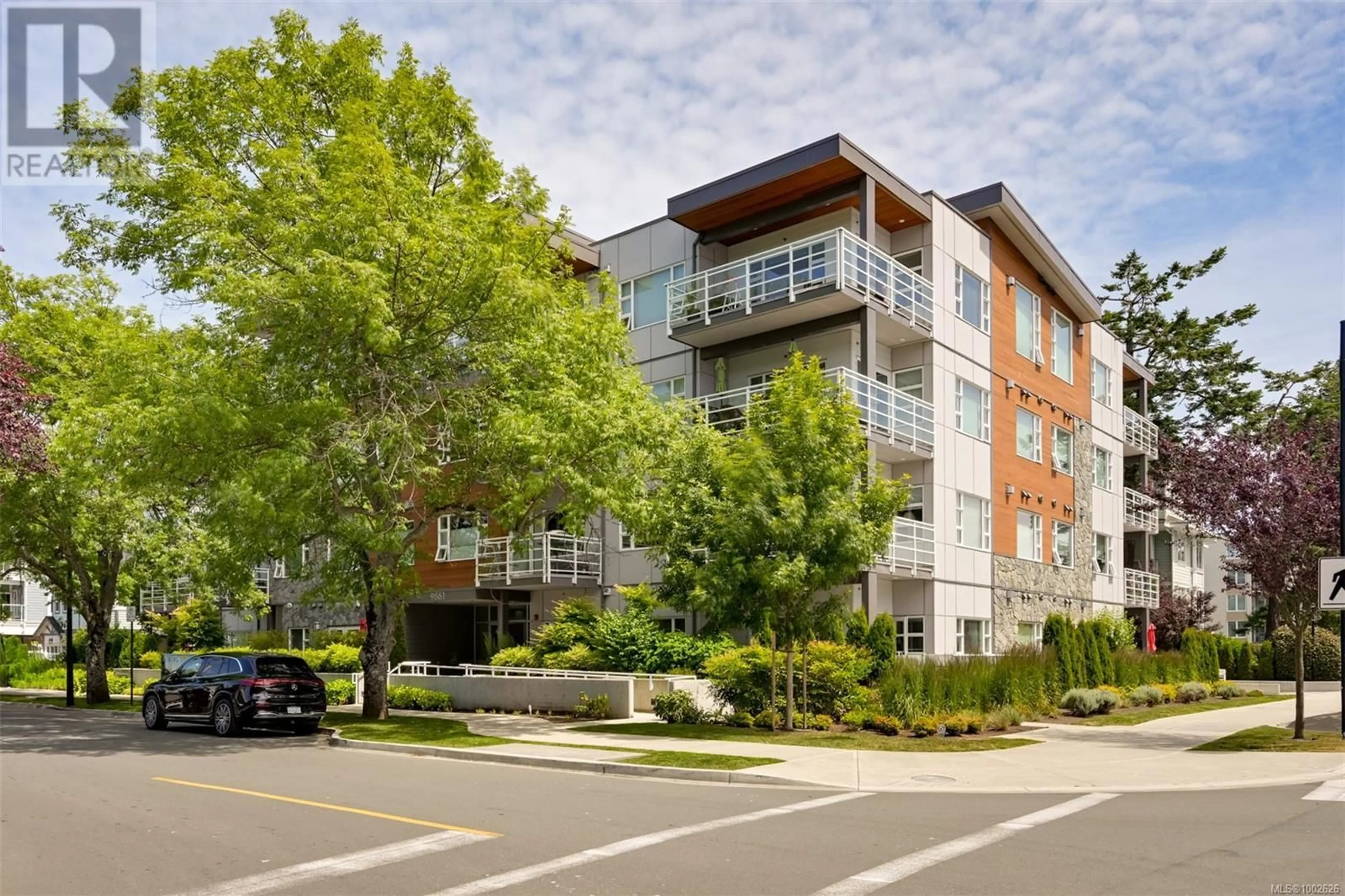 Unknown for 204 - 9861 THIRD STREET, Sidney British Columbia V8L3A8