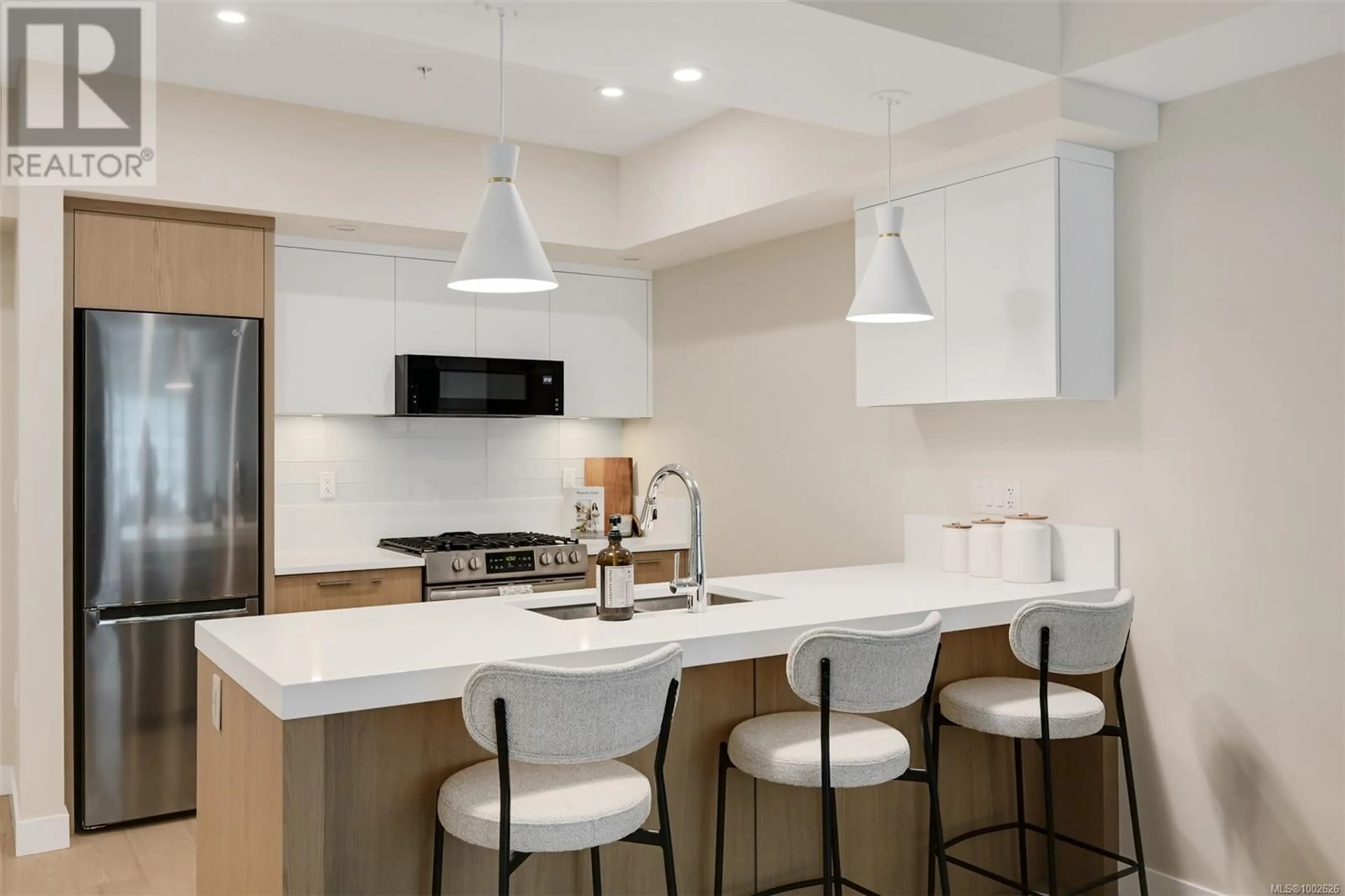 Contemporary kitchen, ceramic/tile floor for 204 - 9861 THIRD STREET, Sidney British Columbia V8L3A8