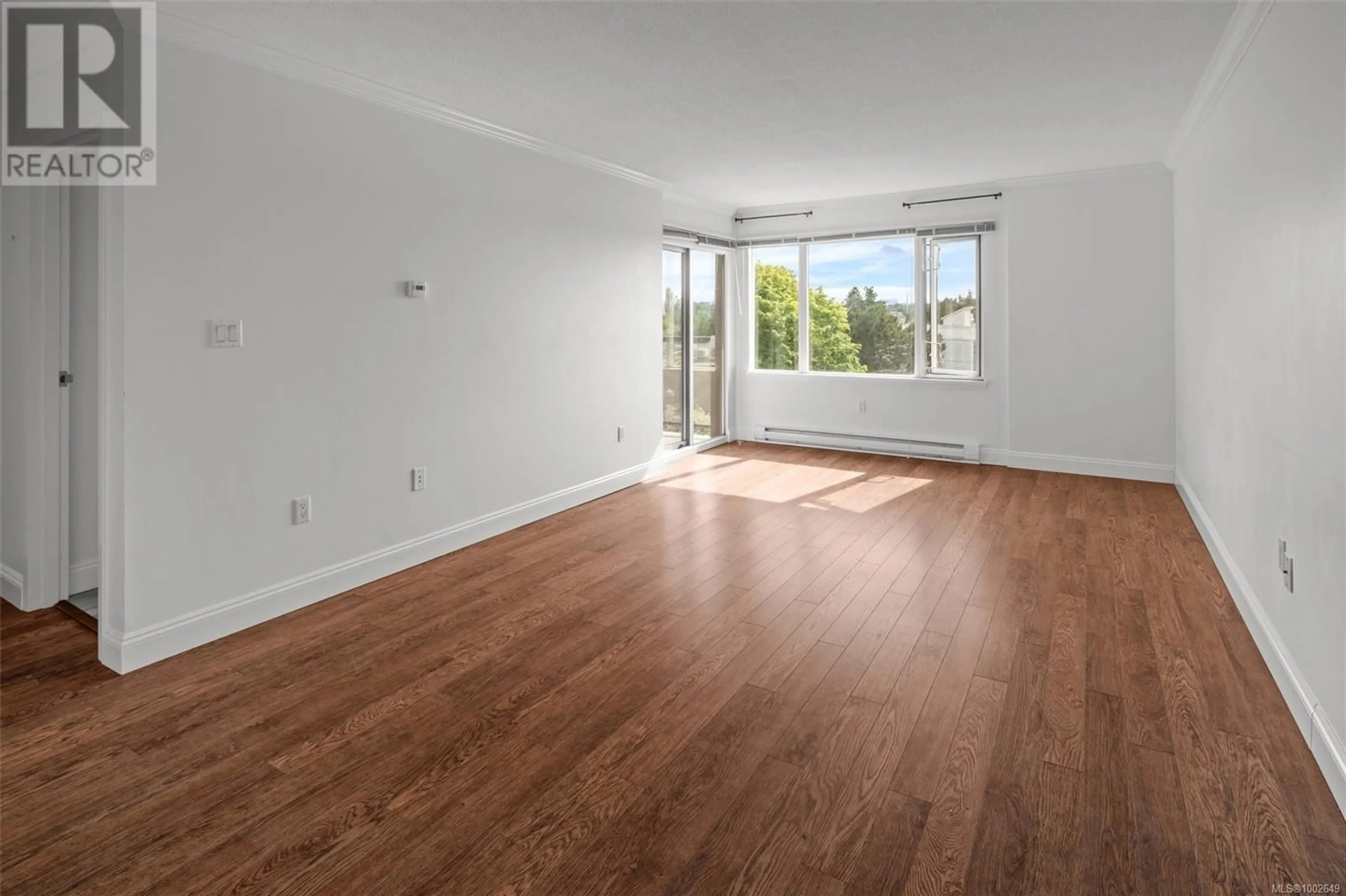 A pic of a room for 307 - 103 GORGE ROAD EAST, Victoria British Columbia V9A6Z2