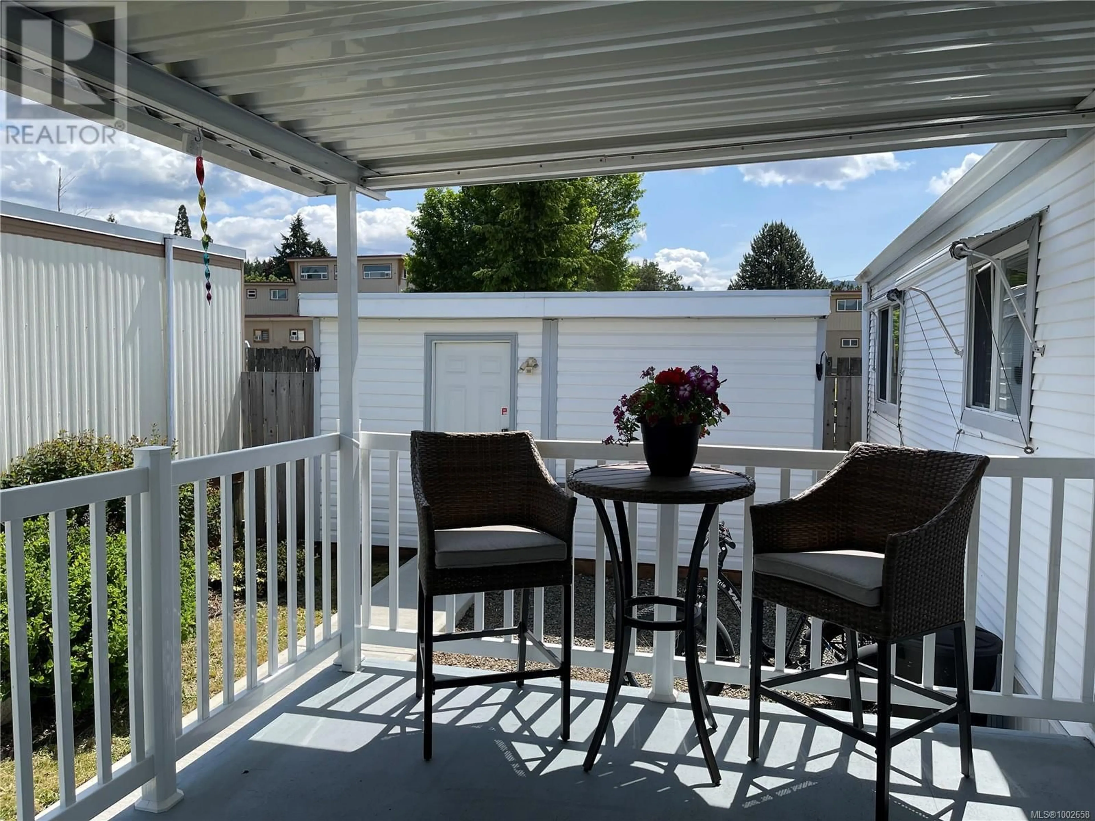 Patio, street for 1 - 3859 WOOD AVENUE, Port Alberni British Columbia V9Y7P9
