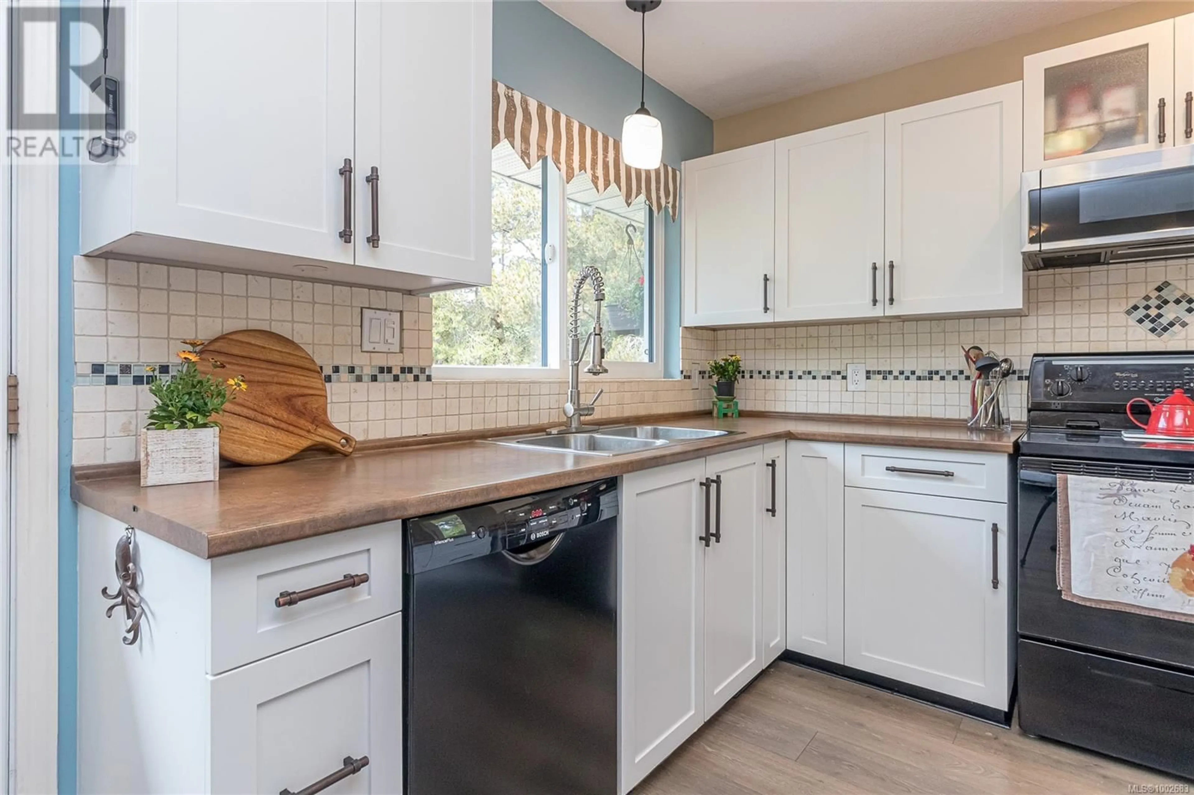 Unknown for 2201 SHERRITT DRIVE, Nanoose Bay British Columbia V9P9E9
