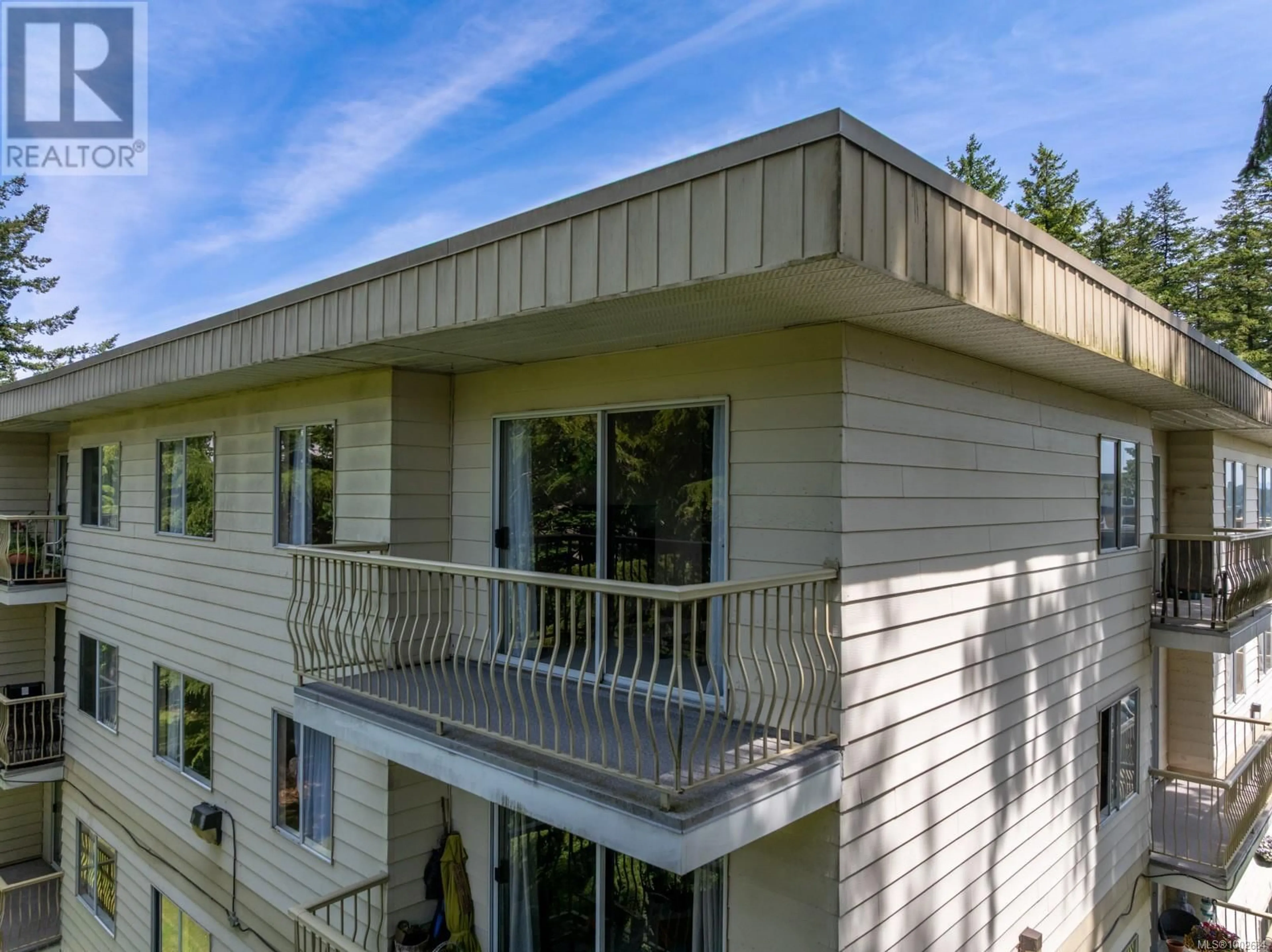 Home with vinyl exterior material, building for 409 - 322 BIRCH STREET, Campbell River British Columbia V9W2S6