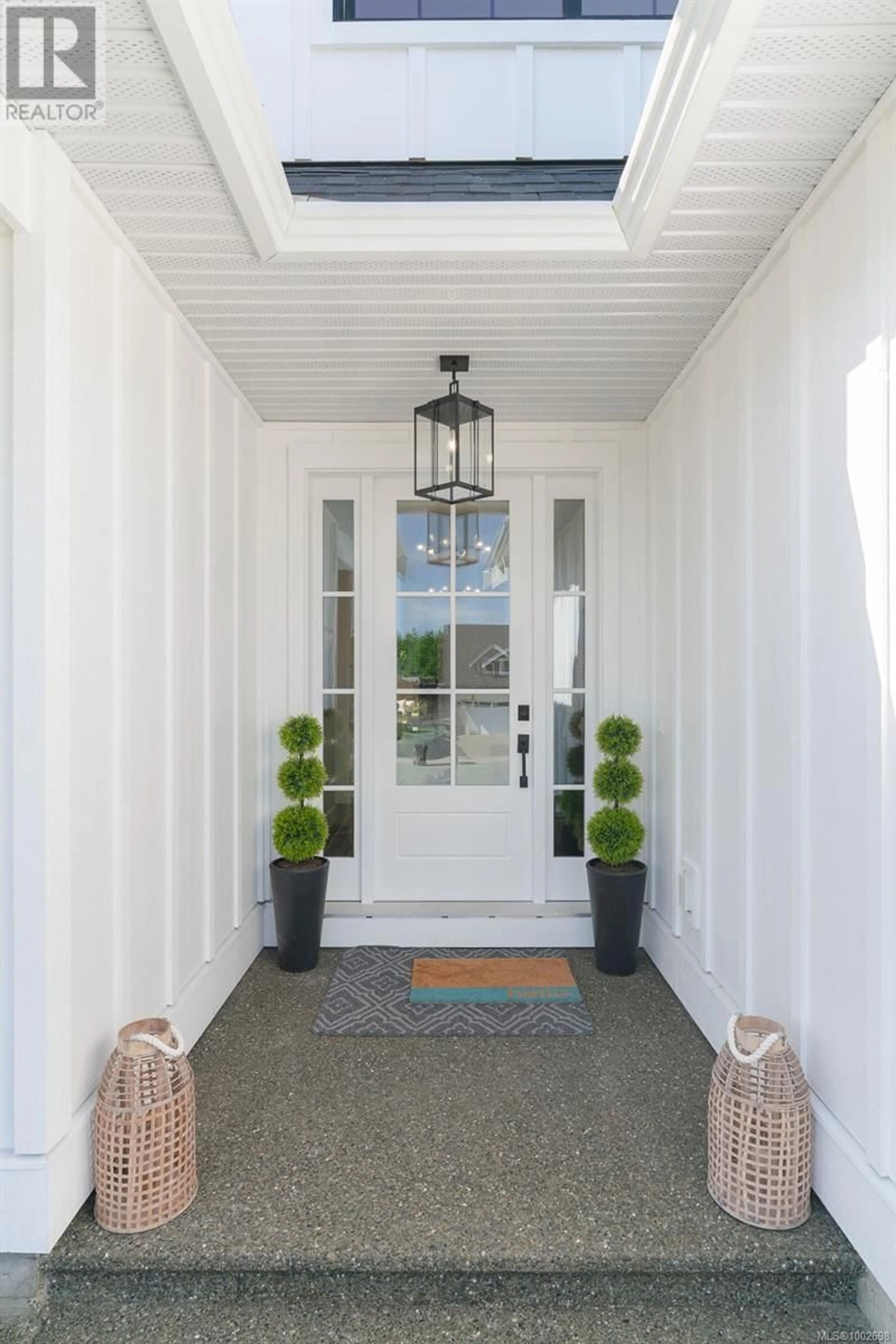 Indoor entryway for 3176 ARBUTUS DRIVE, Port Alberni British Columbia V9Y0C4