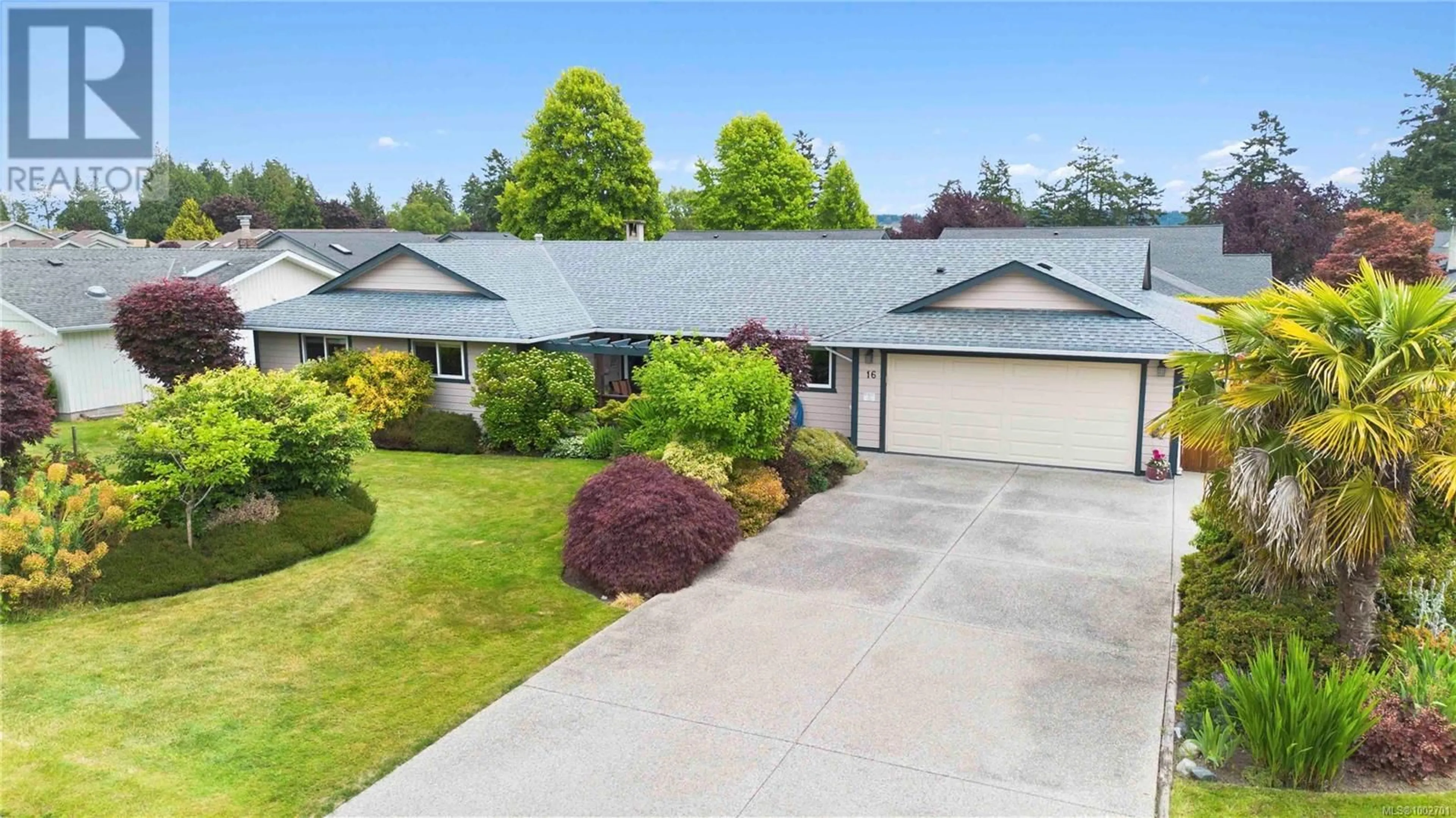 A pic from outside/outdoor area/front of a property/back of a property/a pic from drone, unknown for 16 - 2558 FERGUSON ROAD, Central Saanich British Columbia V8M1V7