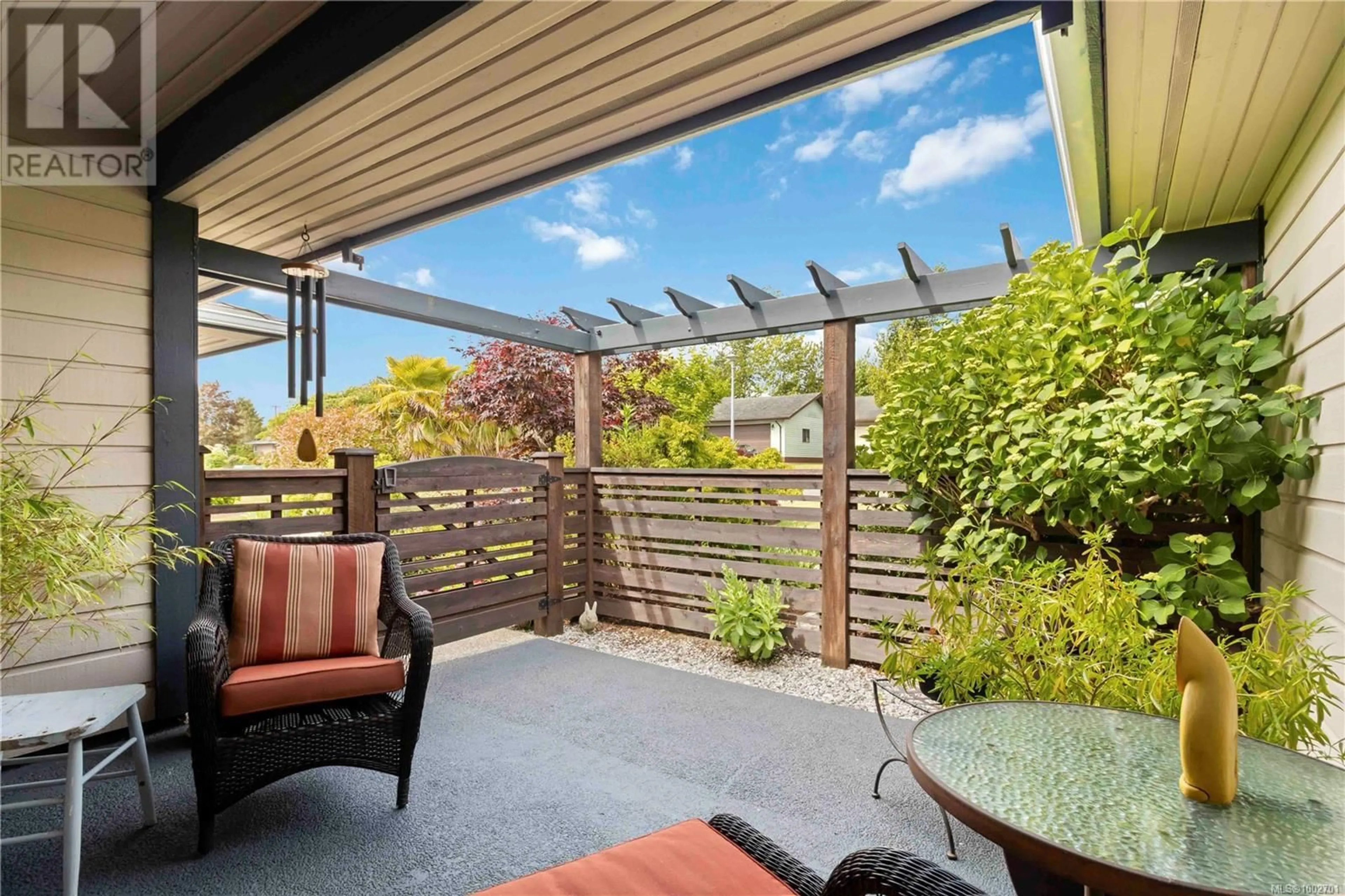 Patio, unknown for 16 - 2558 FERGUSON ROAD, Central Saanich British Columbia V8M1V7