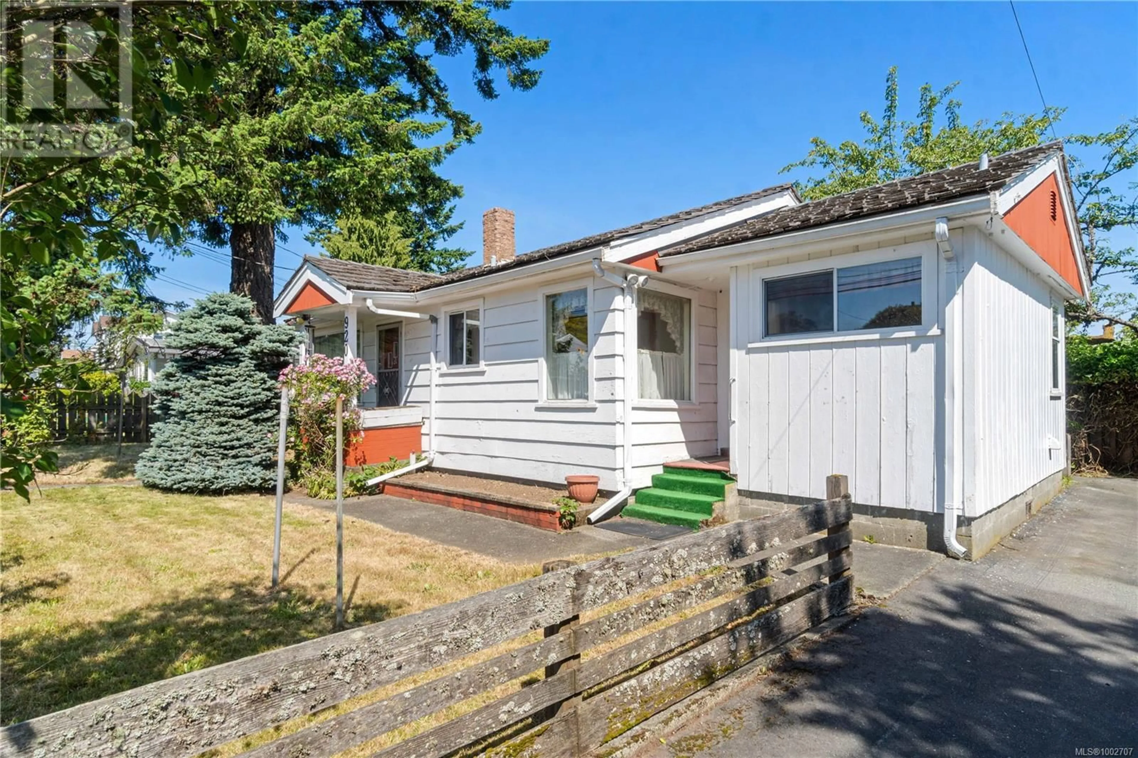 Unknown for 920 ST. GEORGE STREET, Nanaimo British Columbia V9S1W8
