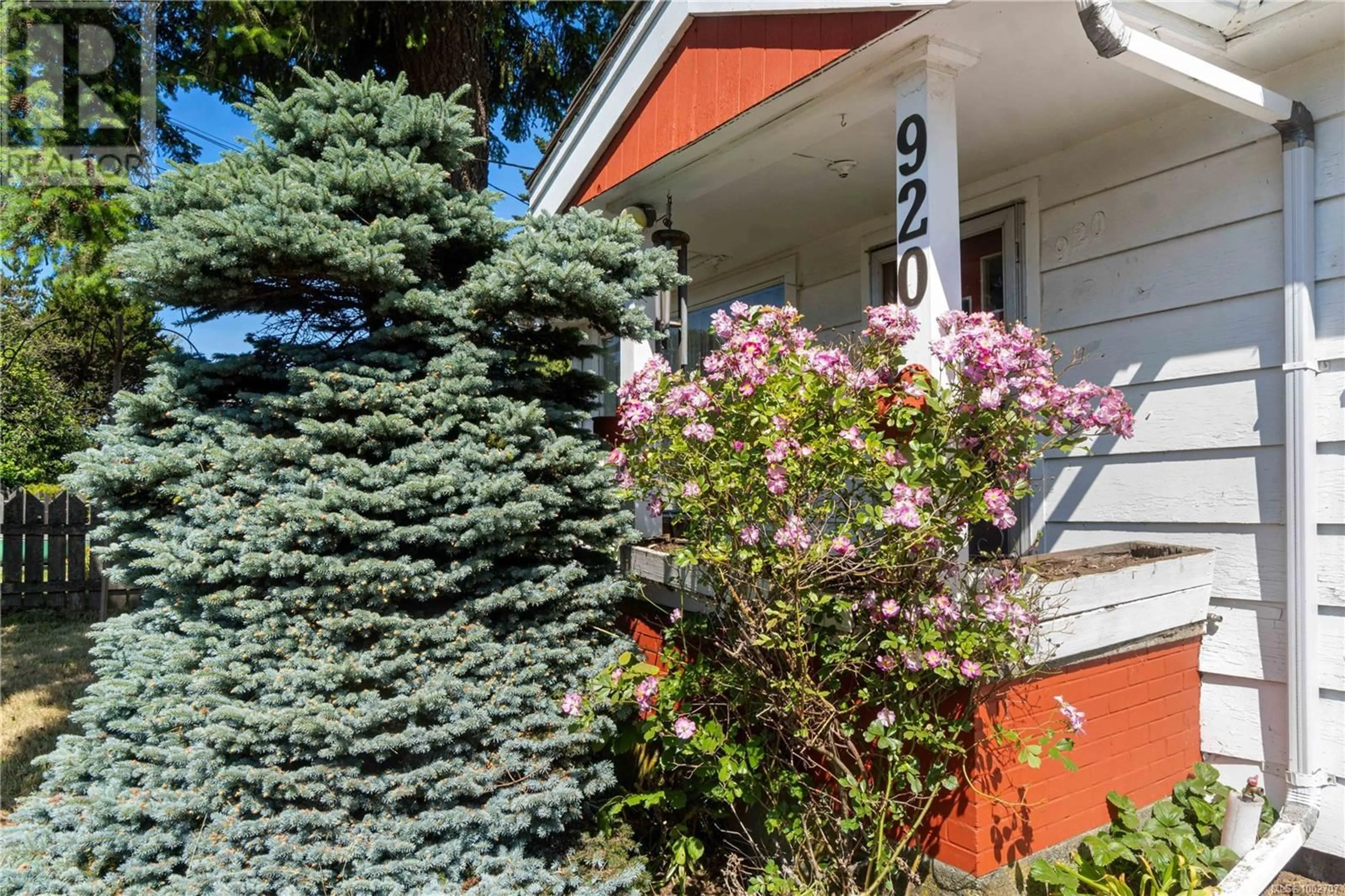 Patio, street for 920 ST. GEORGE STREET, Nanaimo British Columbia V9S1W8