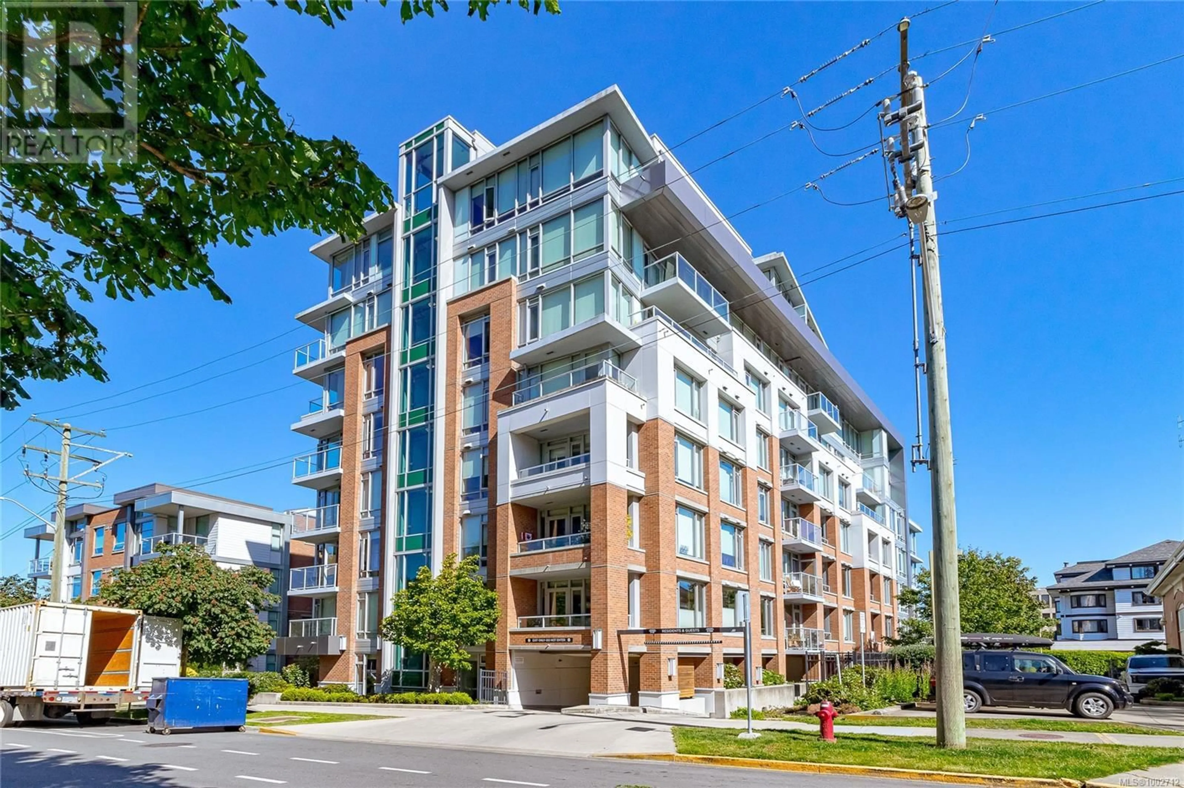 Unknown for 404 - 646 MICHIGAN STREET, Victoria British Columbia V8V0B7