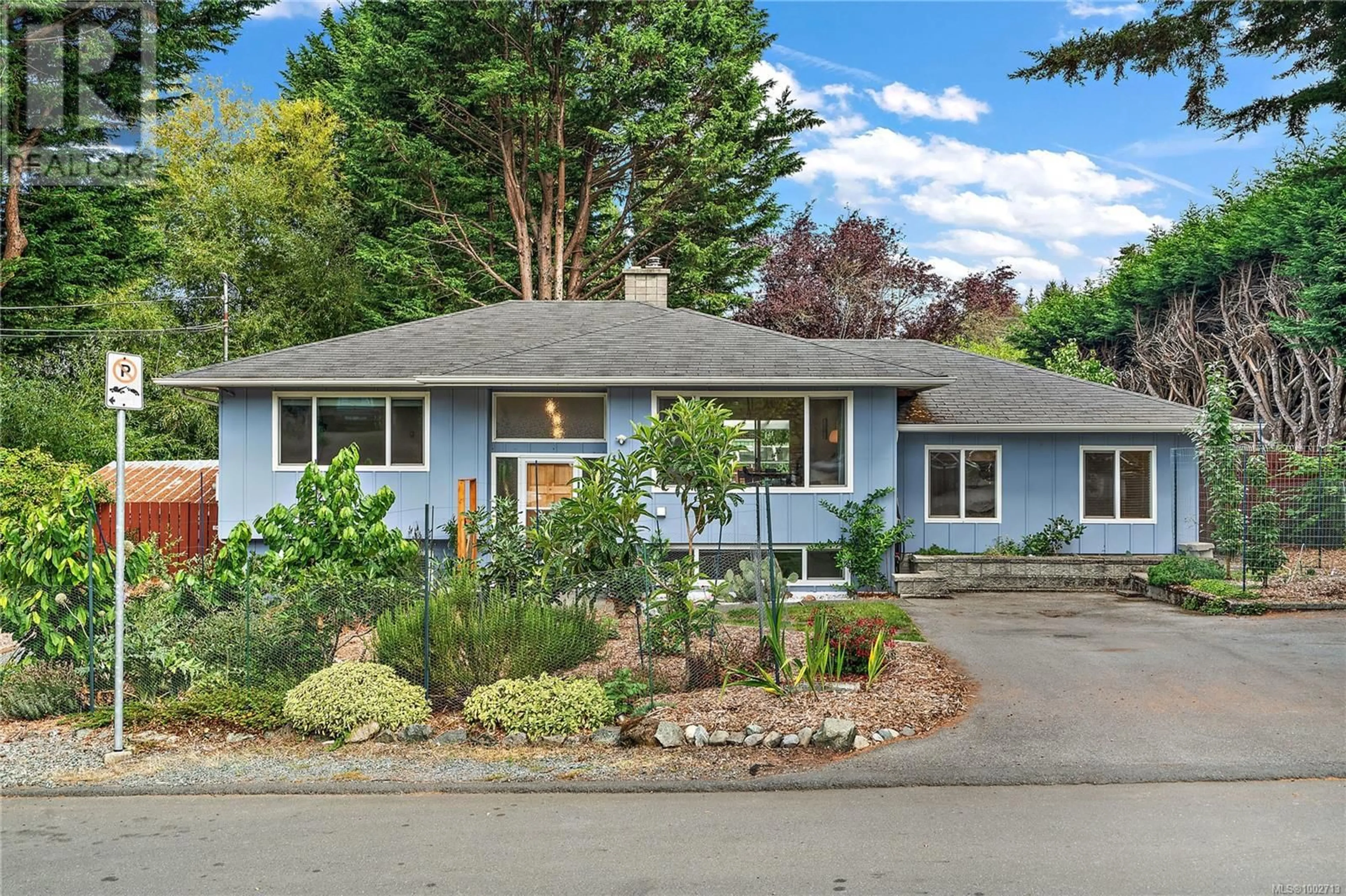 Unknown for 850 BRETT AVENUE, Saanich British Columbia V8X2Z6