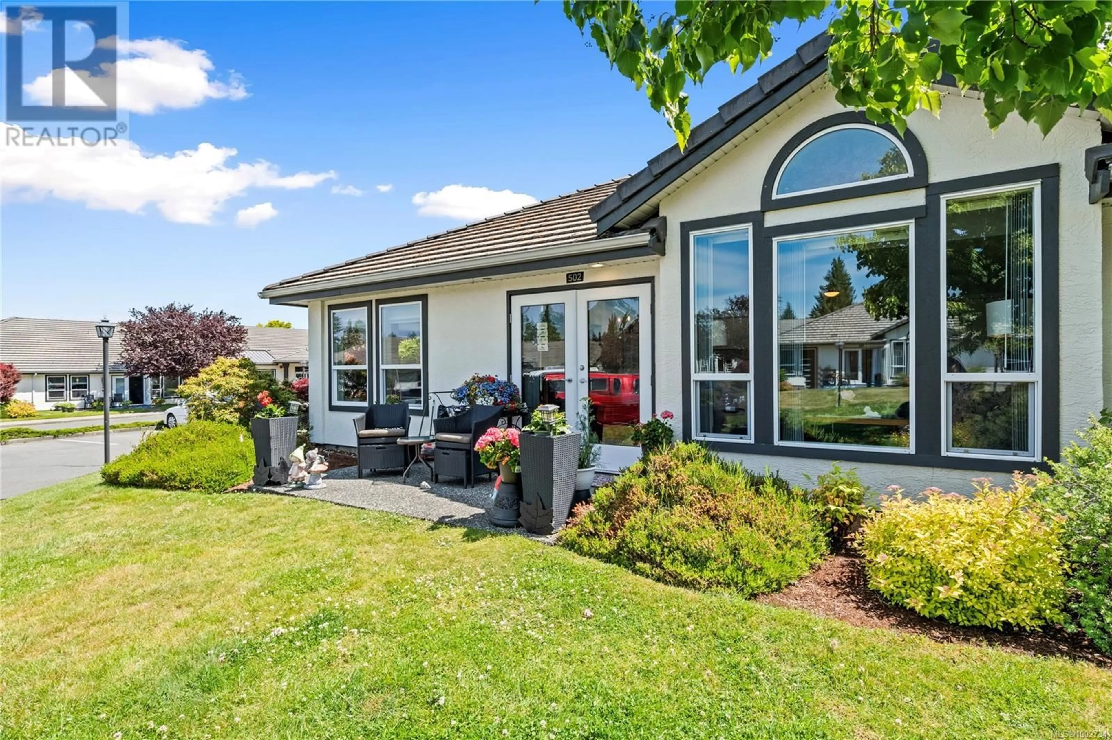 Home with vinyl exterior material, water/lake/river/ocean view for 502 - 265 MILLS STREET, Parksville British Columbia V9P2N5