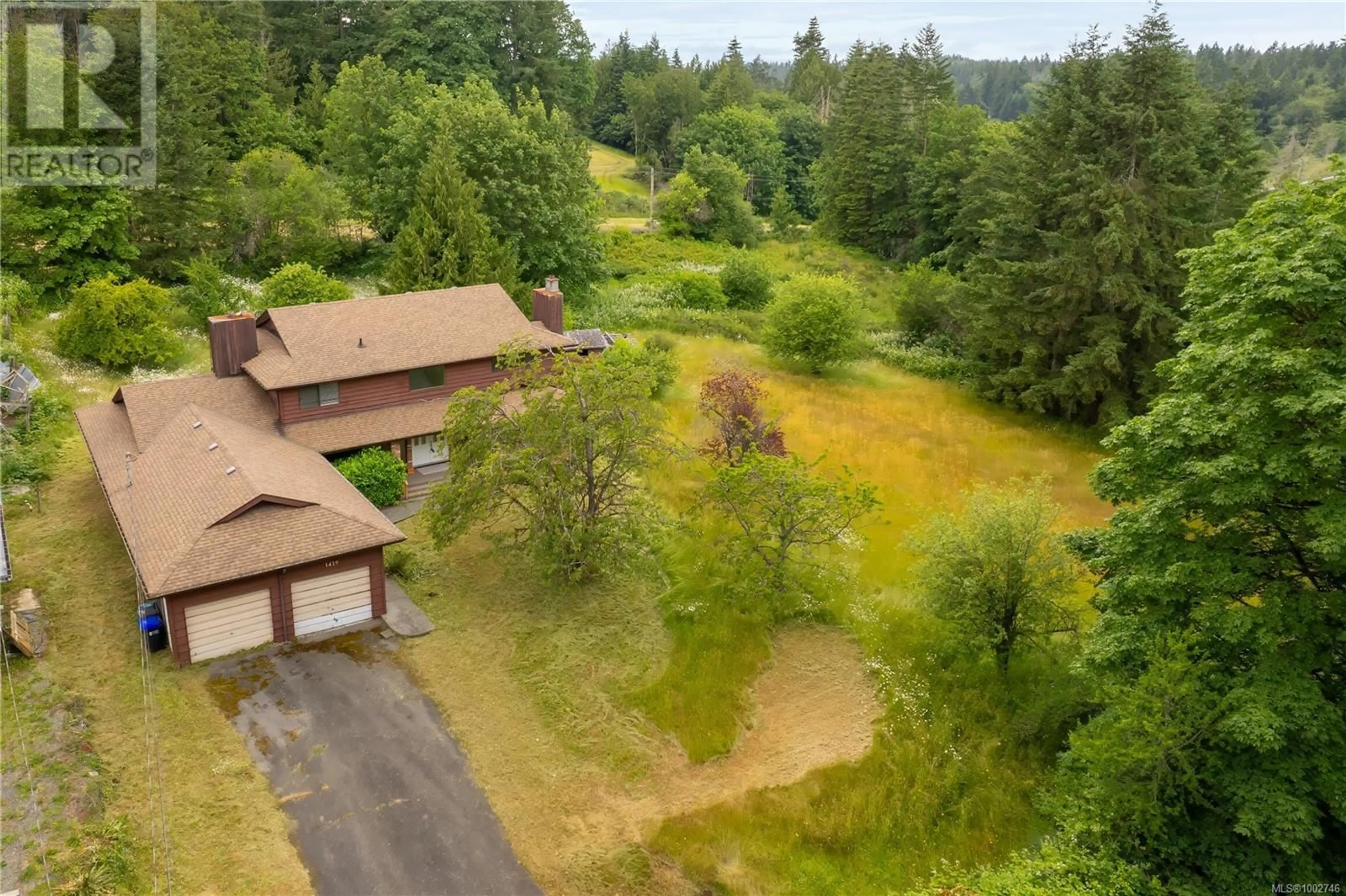 A pic from outside/outdoor area/front of a property/back of a property/a pic from drone, forest/trees view for 1419 WHITE ROAD NORTH, Nanaimo British Columbia V9X1N2