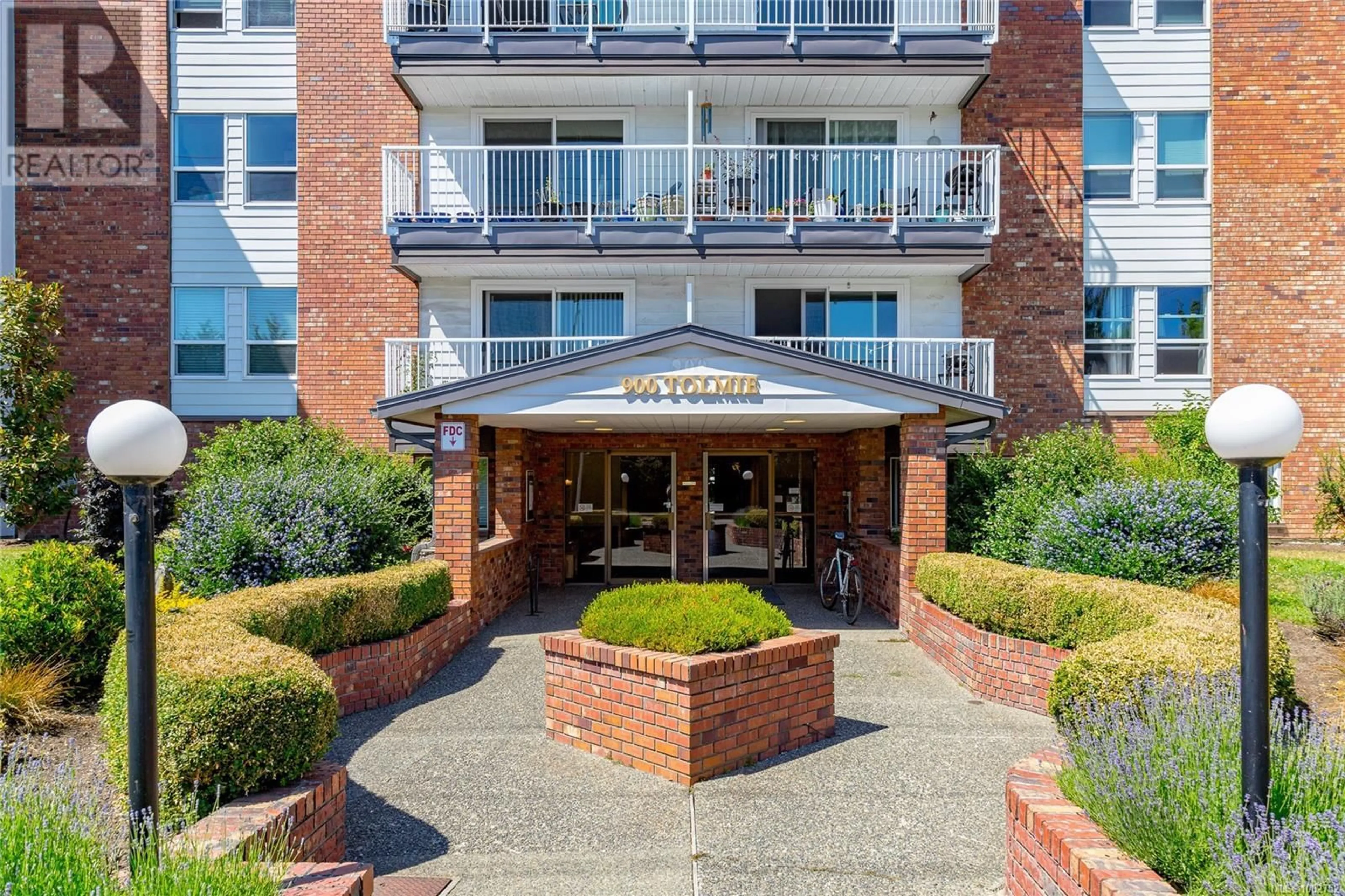 Unknown for 117 - 900 TOLMIE AVENUE, Saanich British Columbia V8X3W6