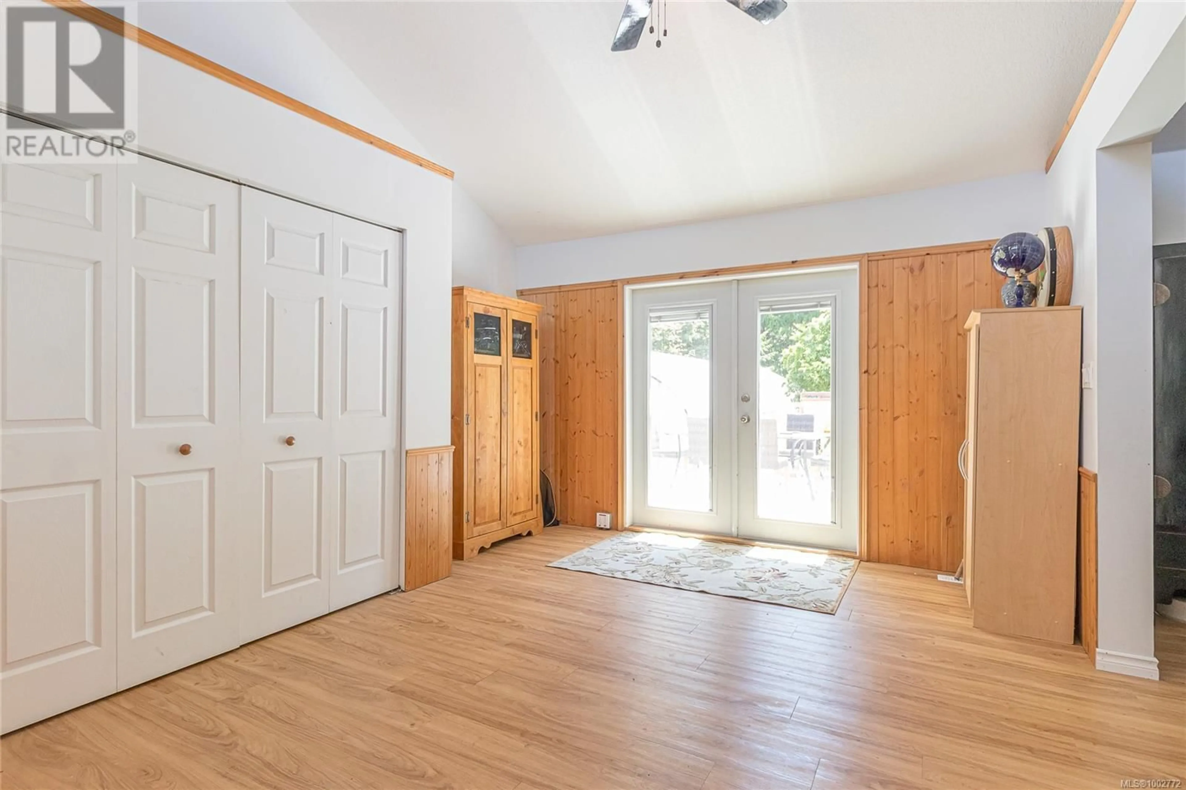 Indoor entryway for 2380 FOWLER ROAD, Qualicum Beach British Columbia V9K2A5