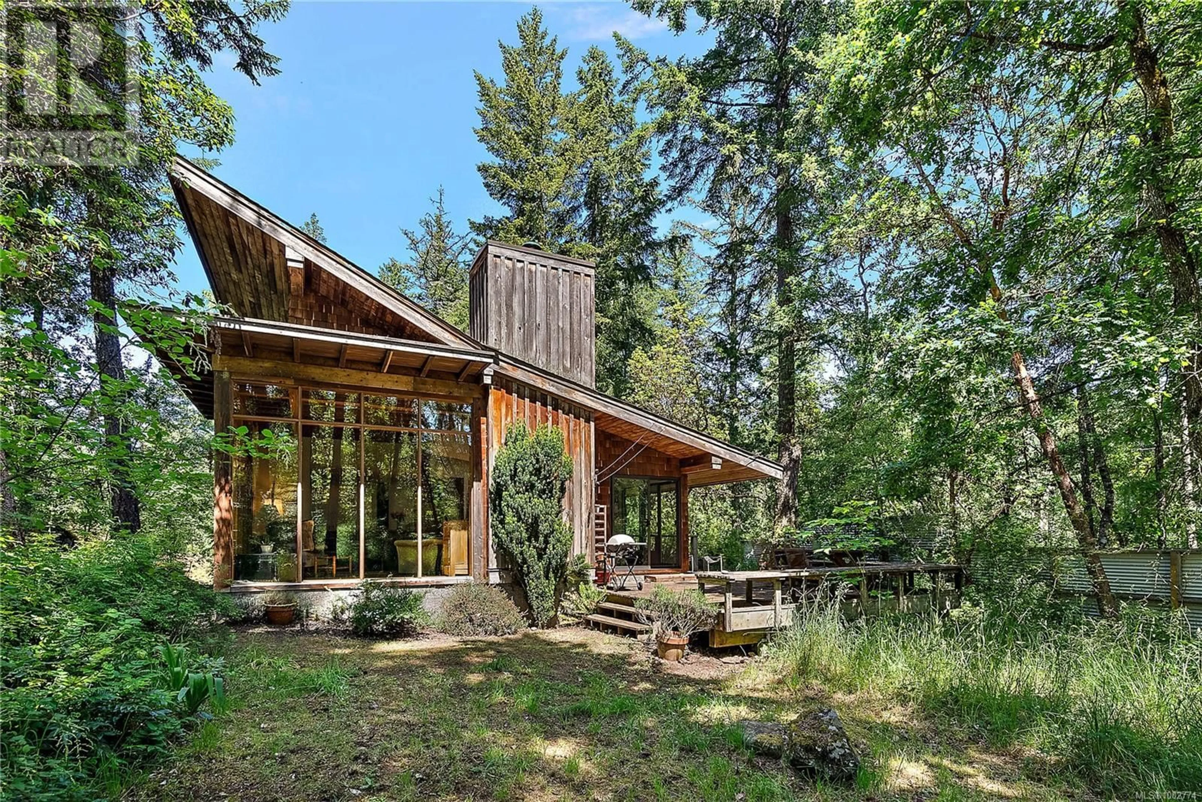 Unknown for 295 VIADUCT AVENUE WEST, Saanich British Columbia V9E2B6