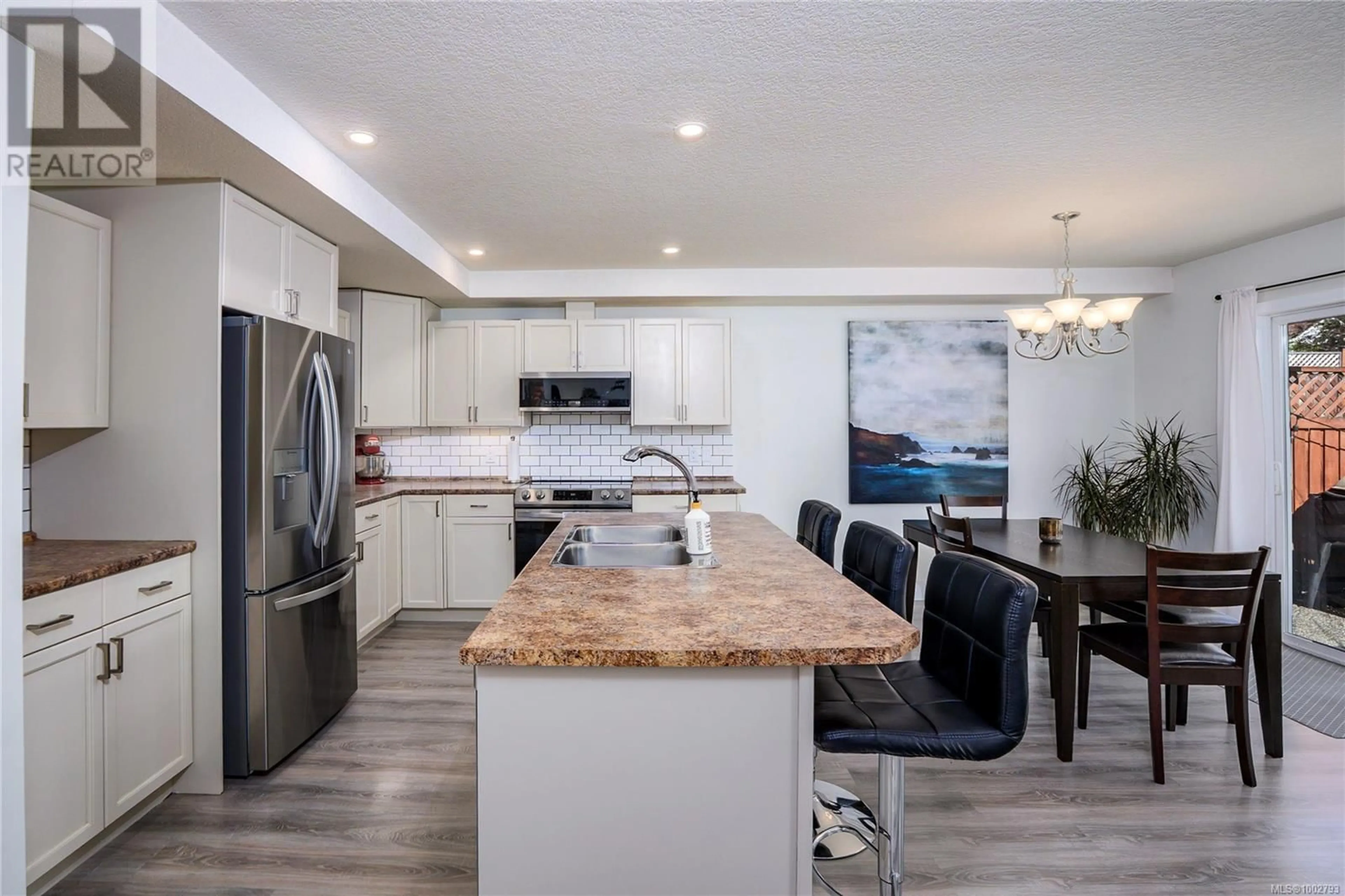 Open concept kitchen, unknown for 1738 COUNTRY HILLS DRIVE, Nanaimo British Columbia V9X1X5