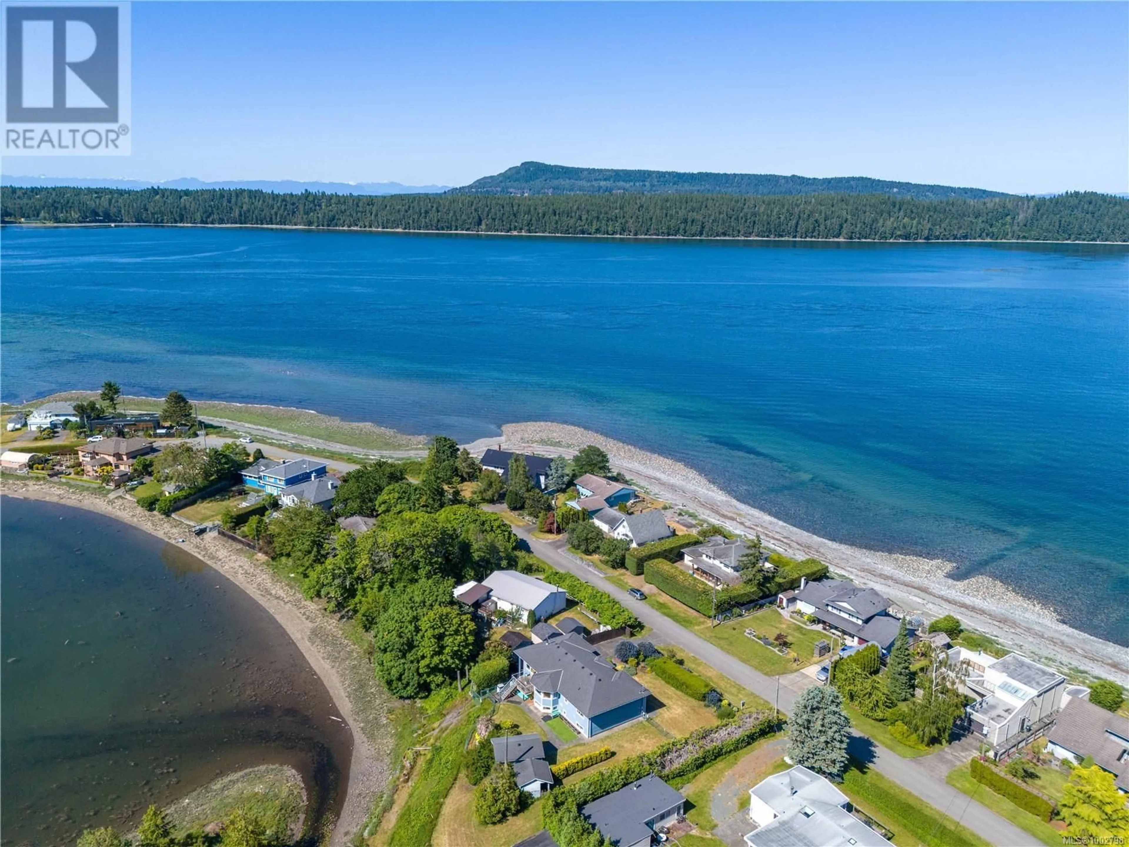 A pic from outside/outdoor area/front of a property/back of a property/a pic from drone, water/lake/river/ocean view for 5384 DEEP BAY DRIVE, Bowser British Columbia V0R1G0