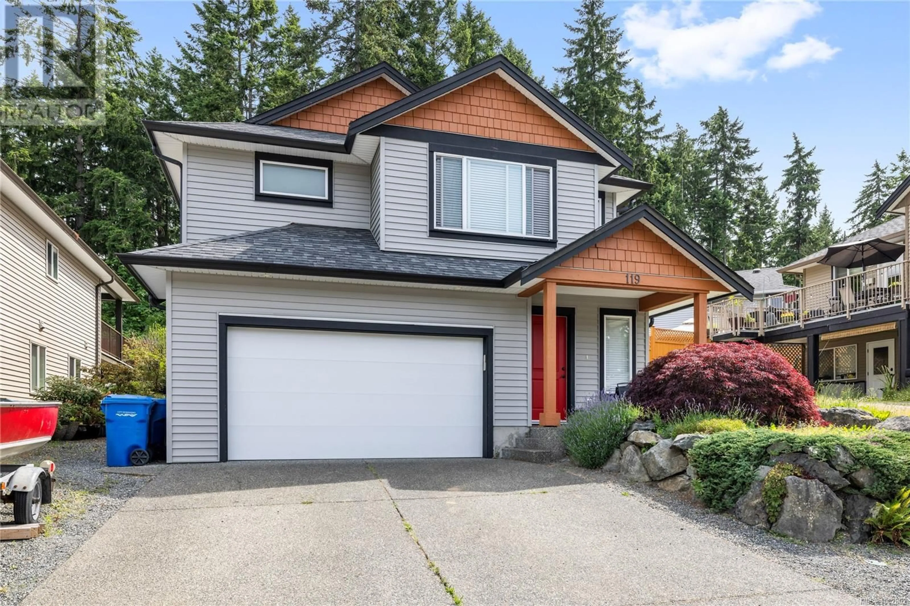 Home with vinyl exterior material, street for 119 GRACE PLACE, Nanaimo British Columbia V9T0G1