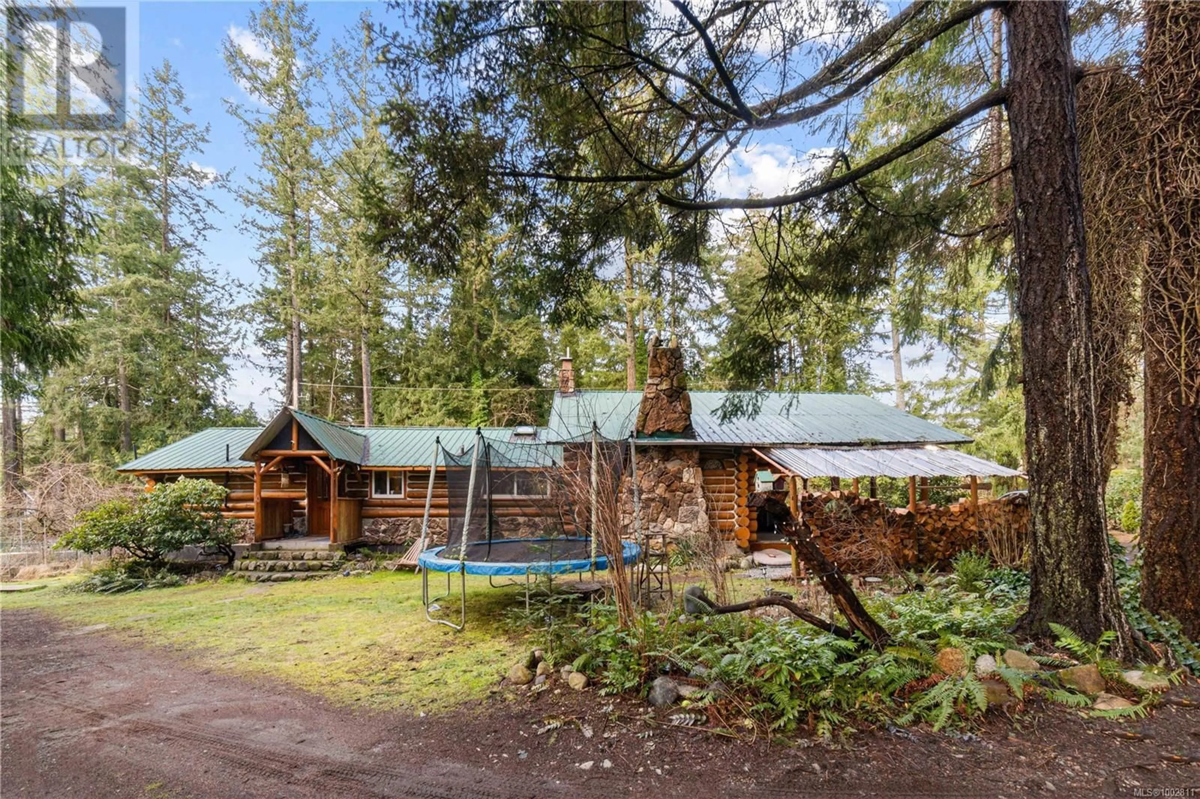 A pic from outside/outdoor area/front of a property/back of a property/a pic from drone, forest/trees view for 6743 AULDS ROAD, Lantzville British Columbia V0R2H0