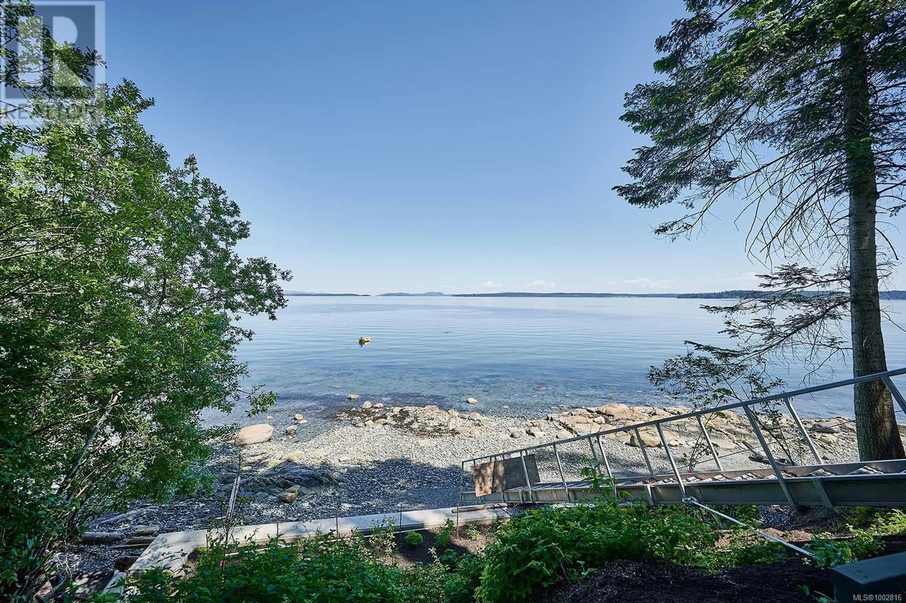 Patio, water/lake/river/ocean view for 9005 LOCHSIDE DRIVE, North Saanich British Columbia V8L1N1