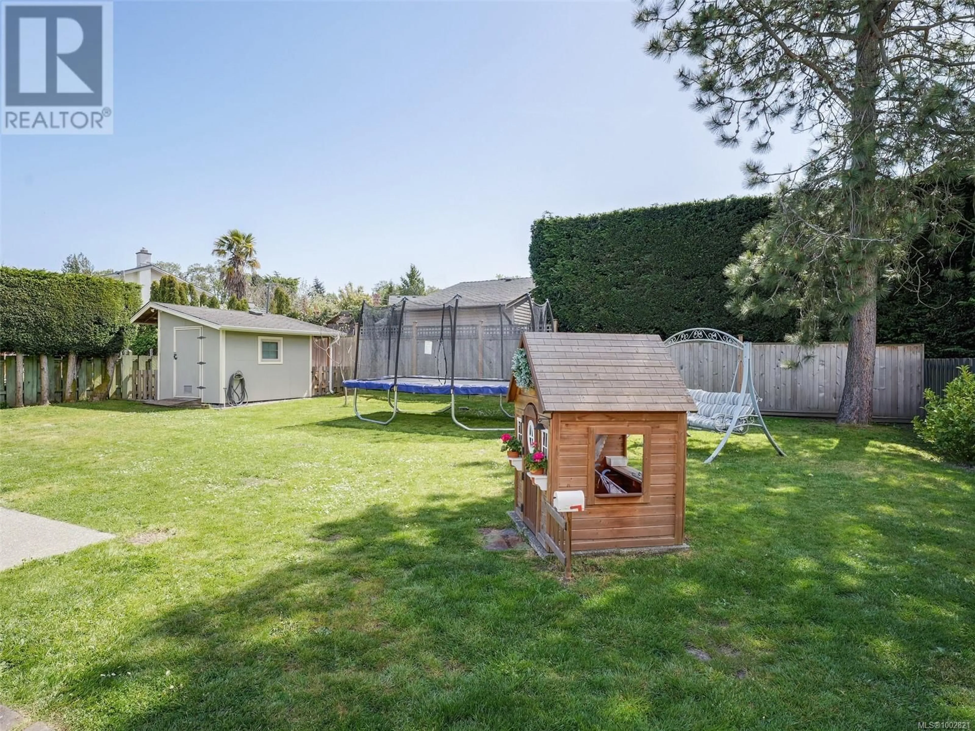 Shed for 1583 KENMORE ROAD, Saanich British Columbia V8N2E2