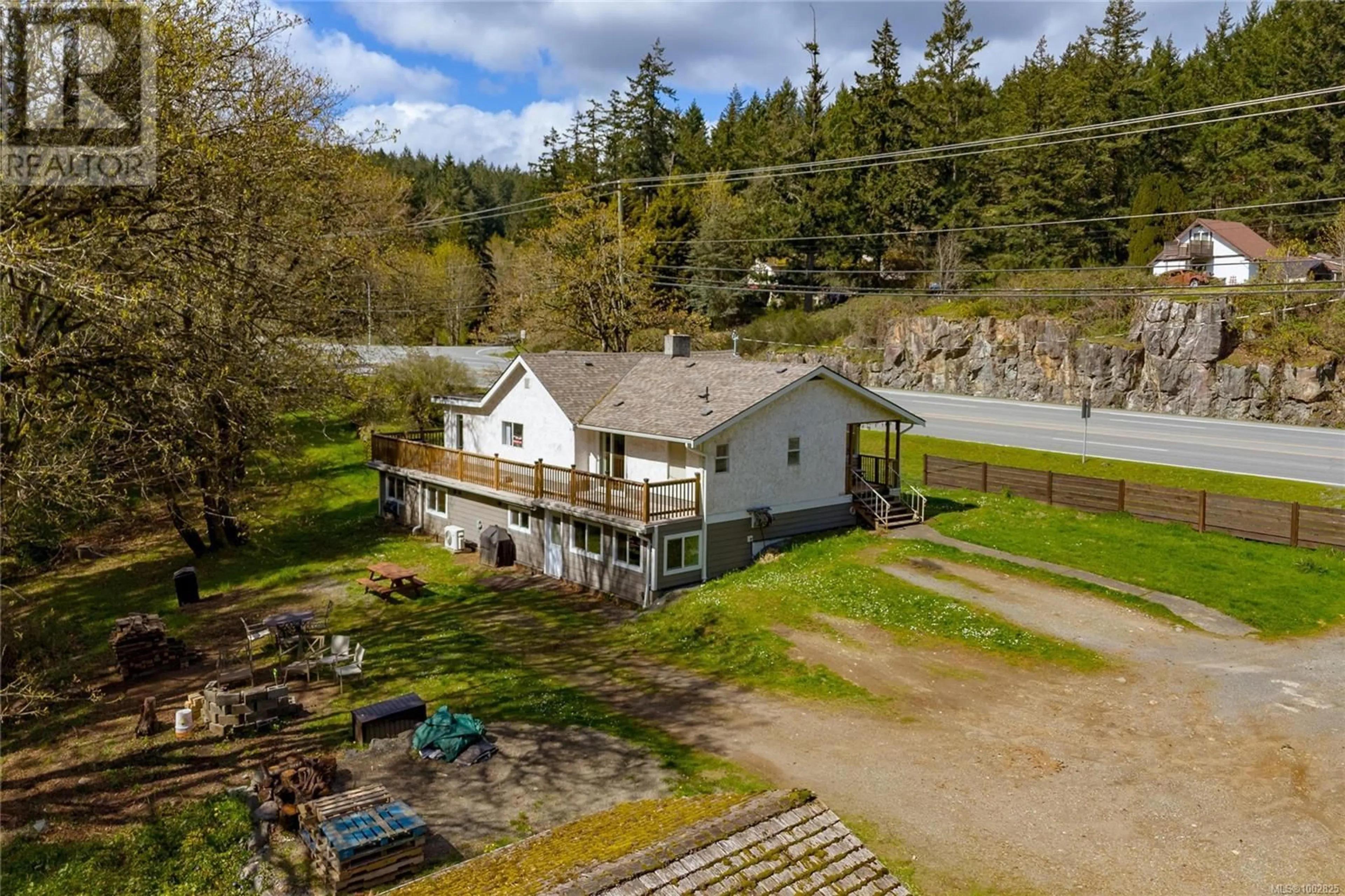 A pic from outside/outdoor area/front of a property/back of a property/a pic from drone, water/lake/river/ocean view for 3061 SOOKE ROAD, Langford British Columbia V9B5Y9