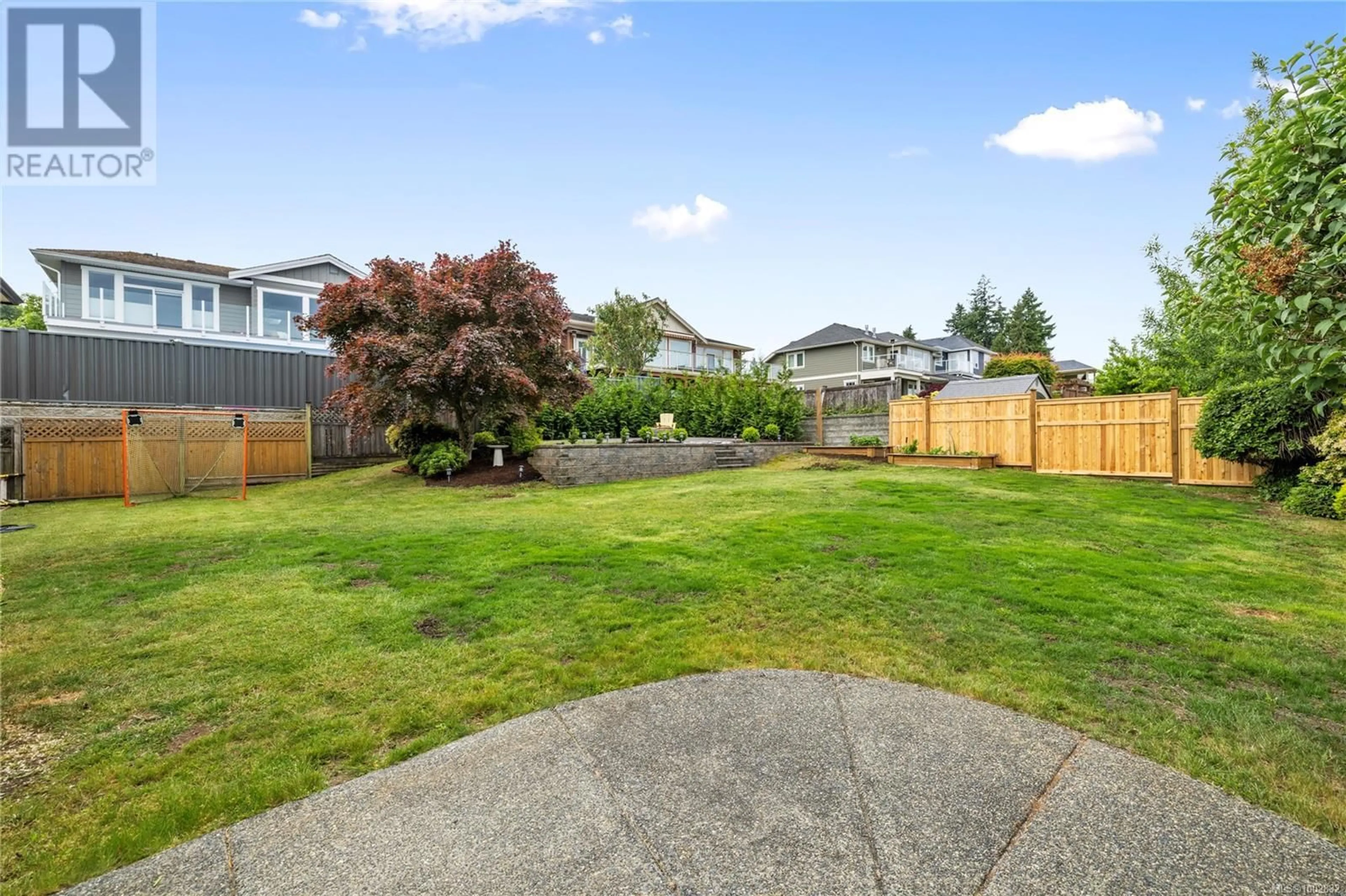 Patio, unknown for 5711 NORASEA ROAD, Nanaimo British Columbia V9V1G6