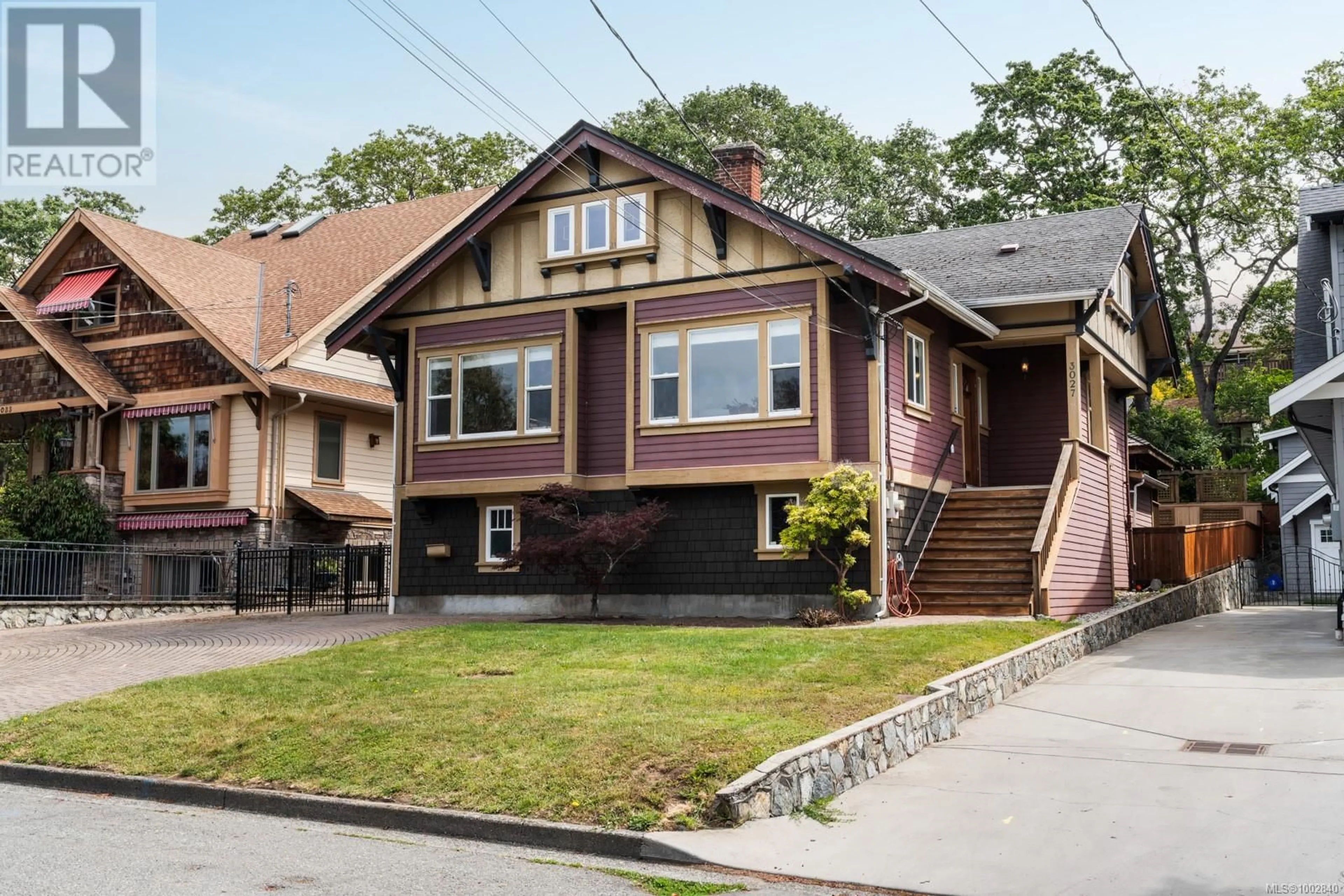 Home with brick exterior material, street for 3027 FIFTH STREET, Victoria British Columbia V8T4B6