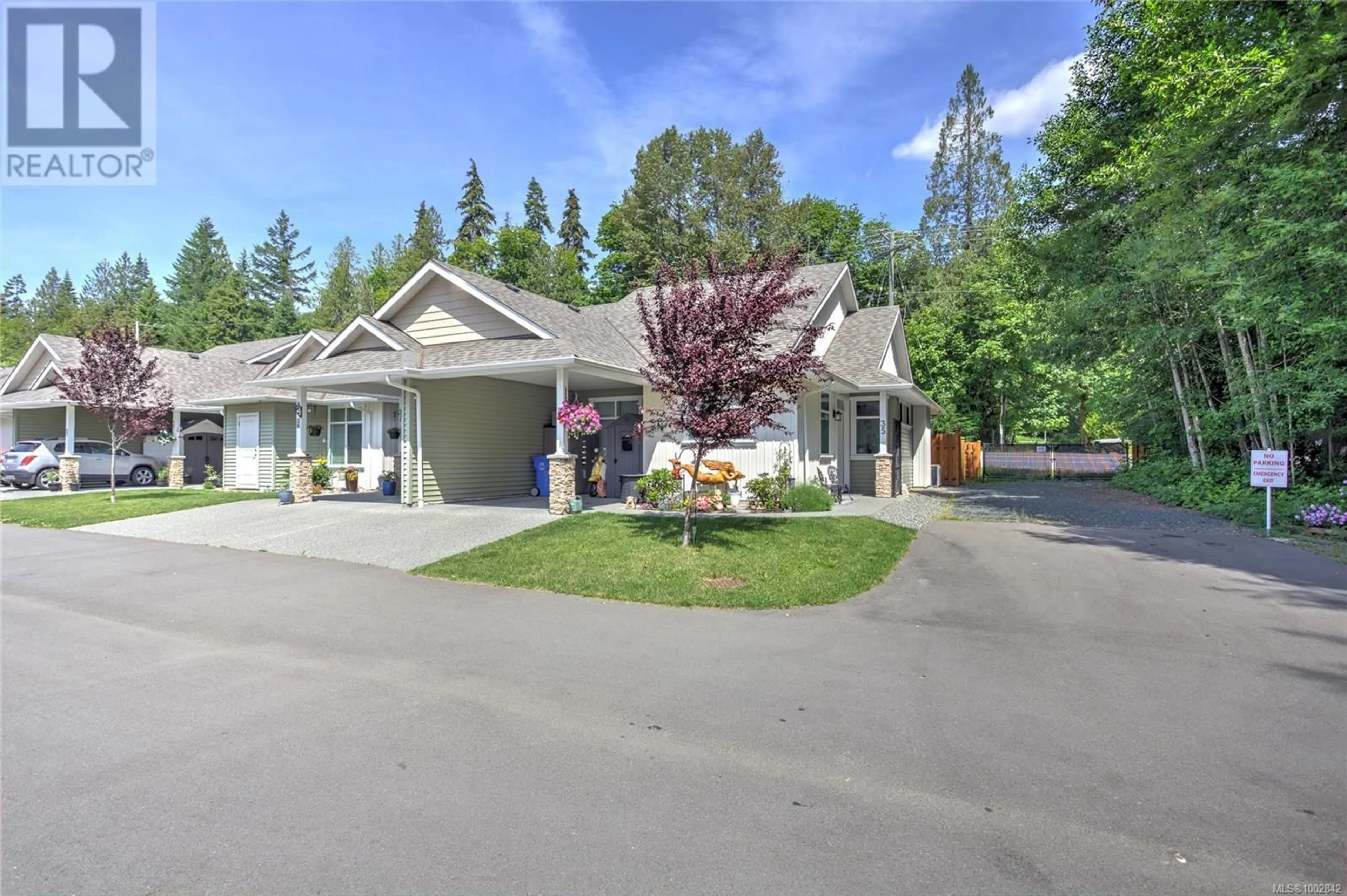 Unknown for 35 - 300 GROSSKLEG WAY, Lake Cowichan British Columbia V0R2G1