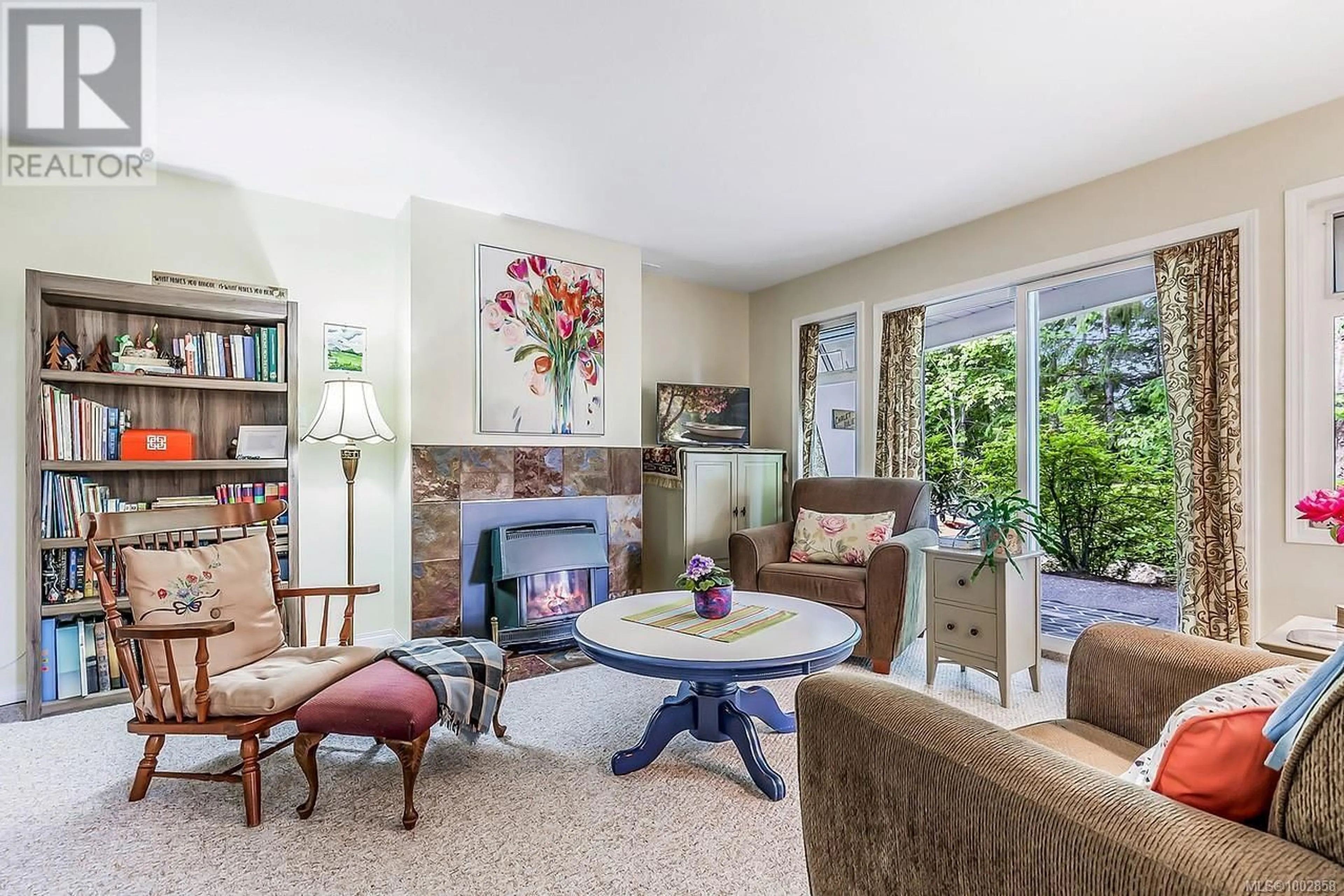 Living room with furniture, unknown for 238 BOWLSBY STREET, Nanaimo British Columbia V9R5K1