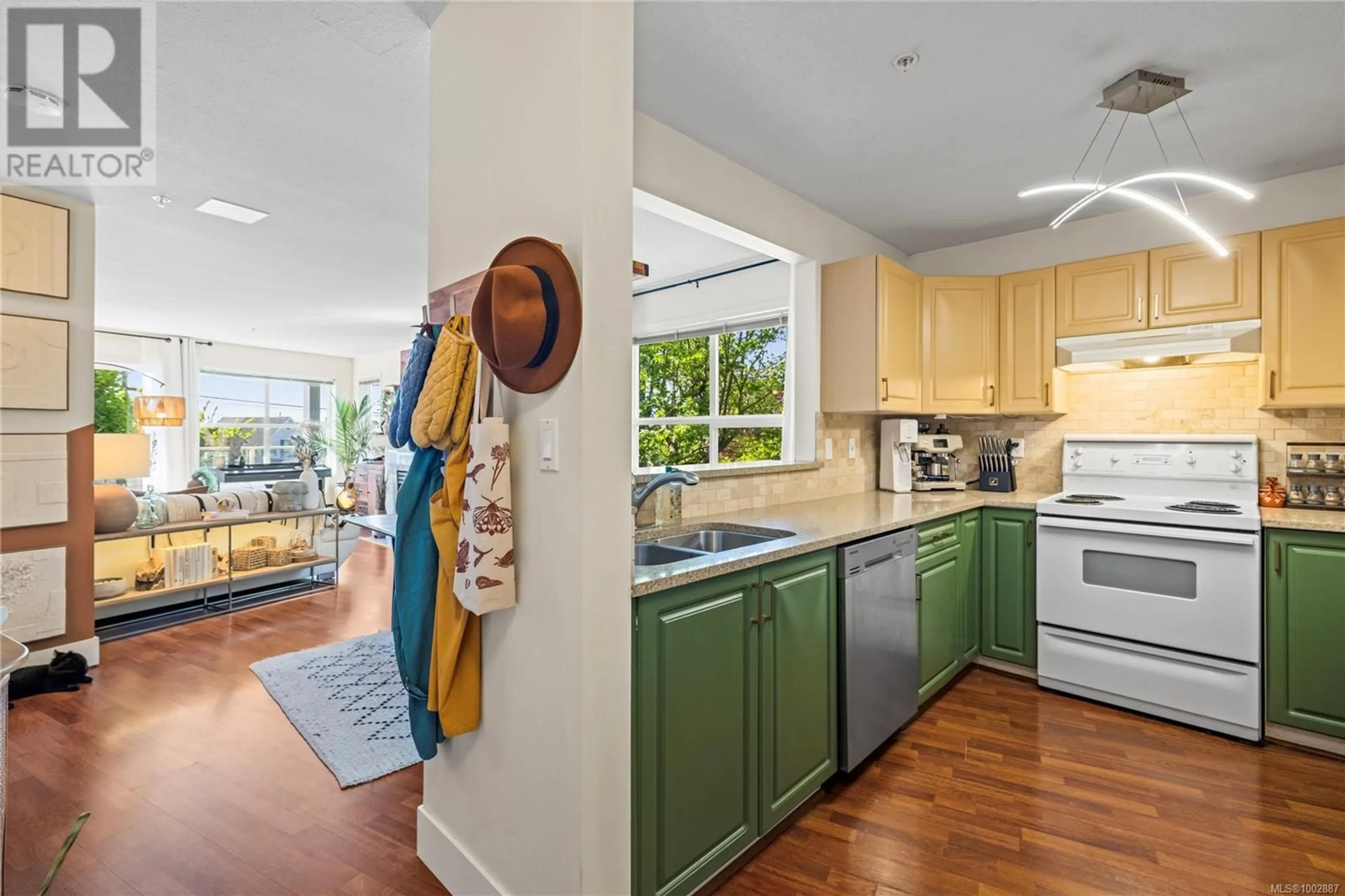 Open concept kitchen, unknown for 201 - 650 PRIDEAUX STREET, Nanaimo British Columbia V9R2P1