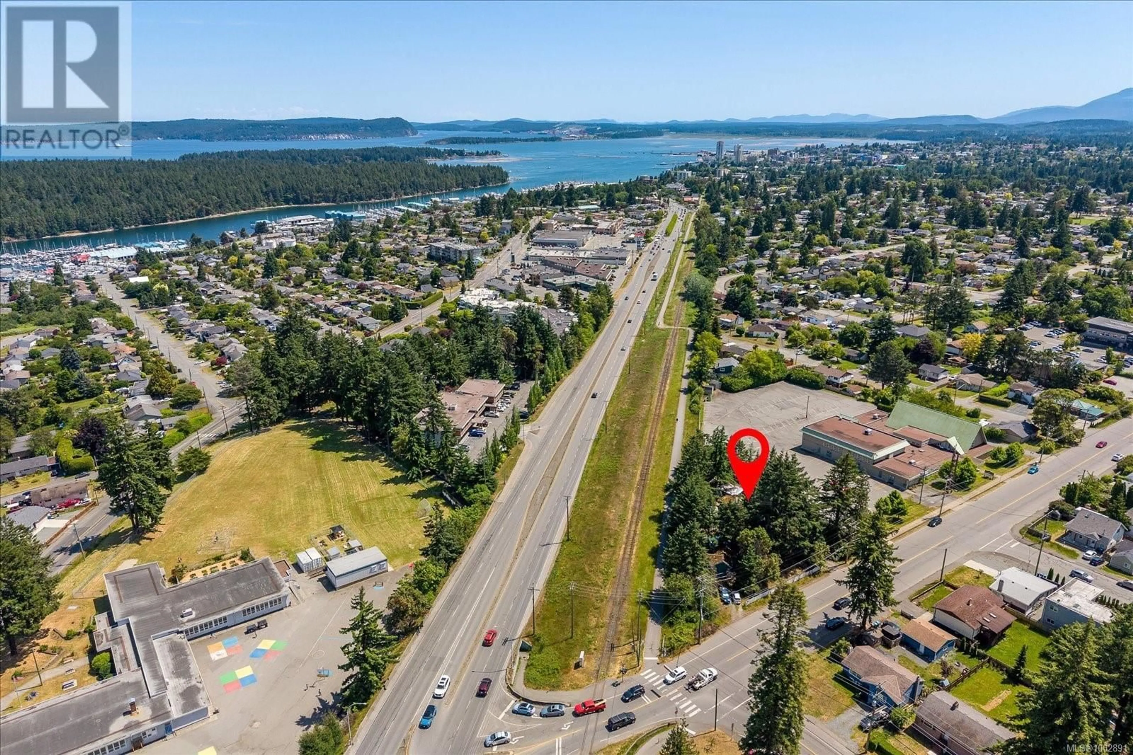 A pic from outside/outdoor area/front of a property/back of a property/a pic from drone, water/lake/river/ocean view for 1790 WADDINGTON ROAD, Nanaimo British Columbia V9S4W3