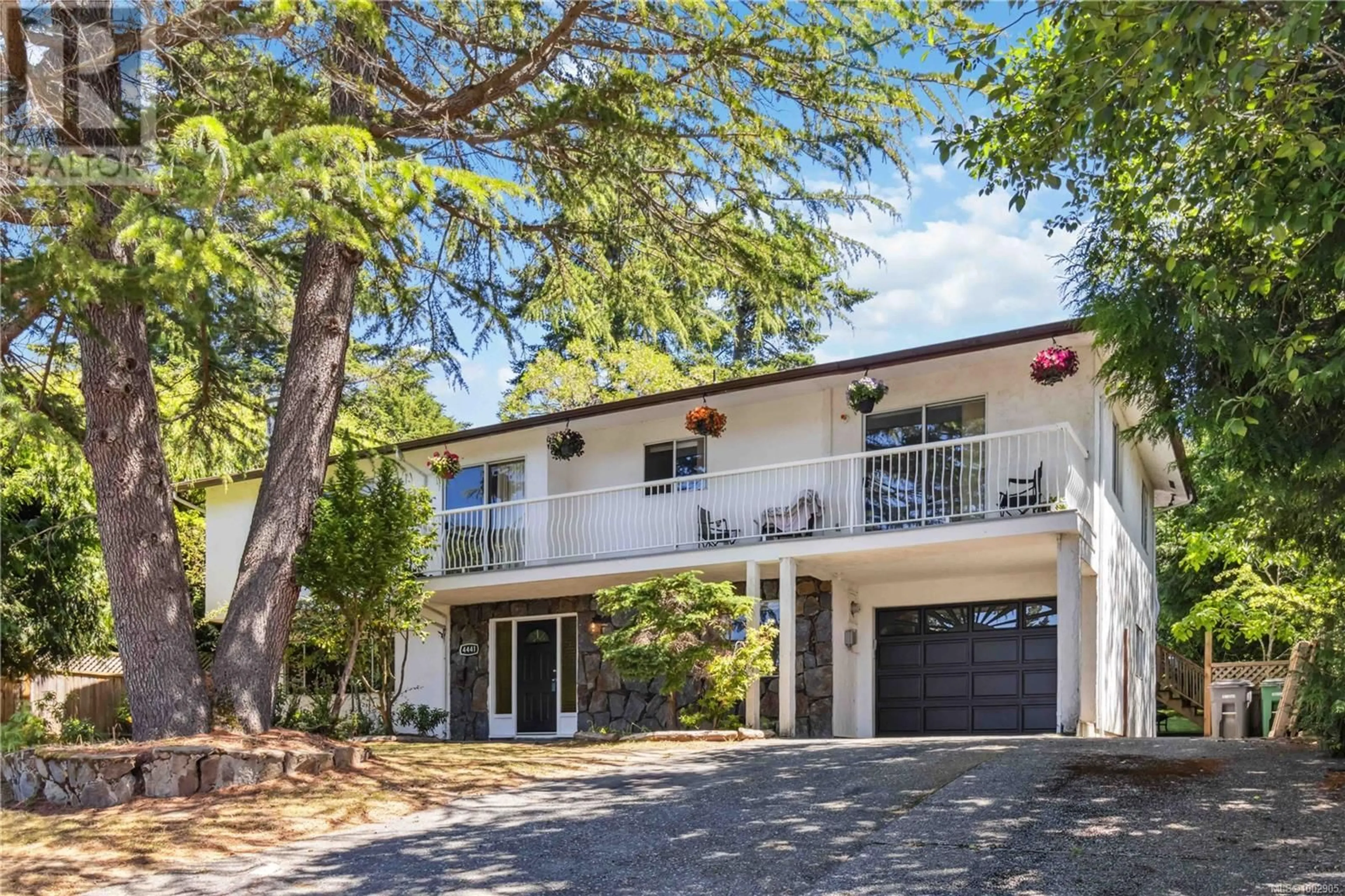 Unknown for 4441 TORRINGTON ROAD, Saanich British Columbia V8N4N8