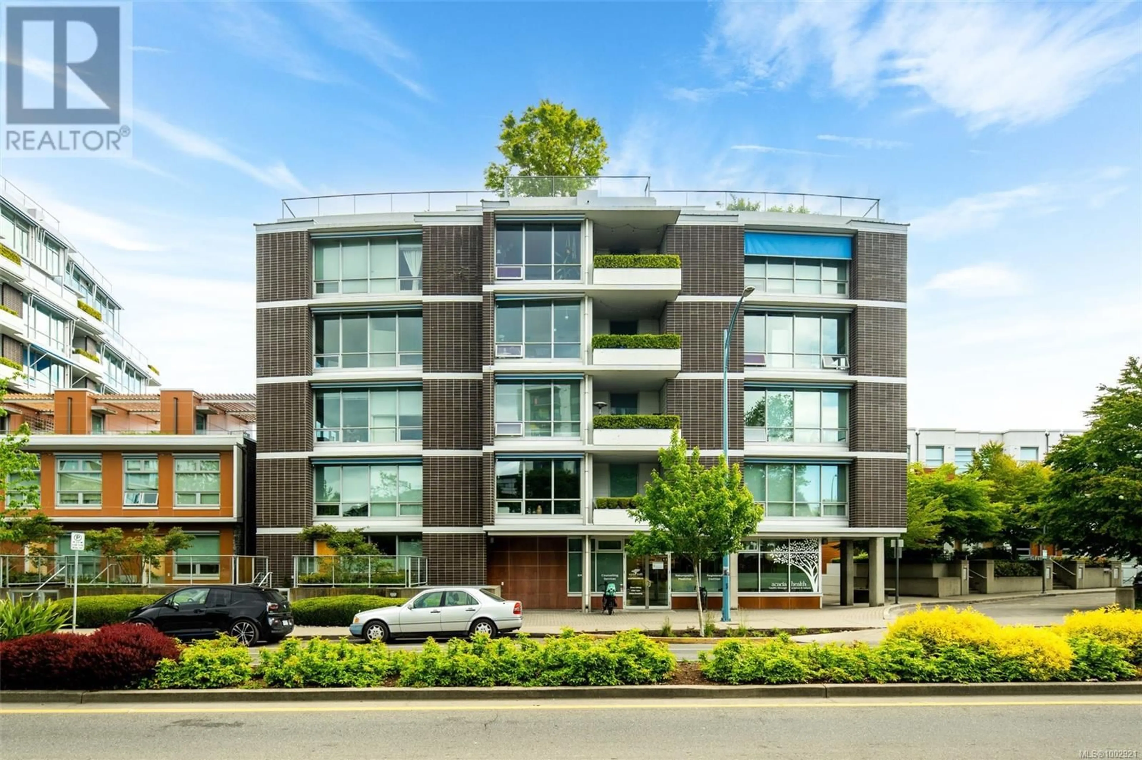 Home with brick exterior material, building for 407 - 391 TYEE ROAD, Victoria British Columbia V9A0A9